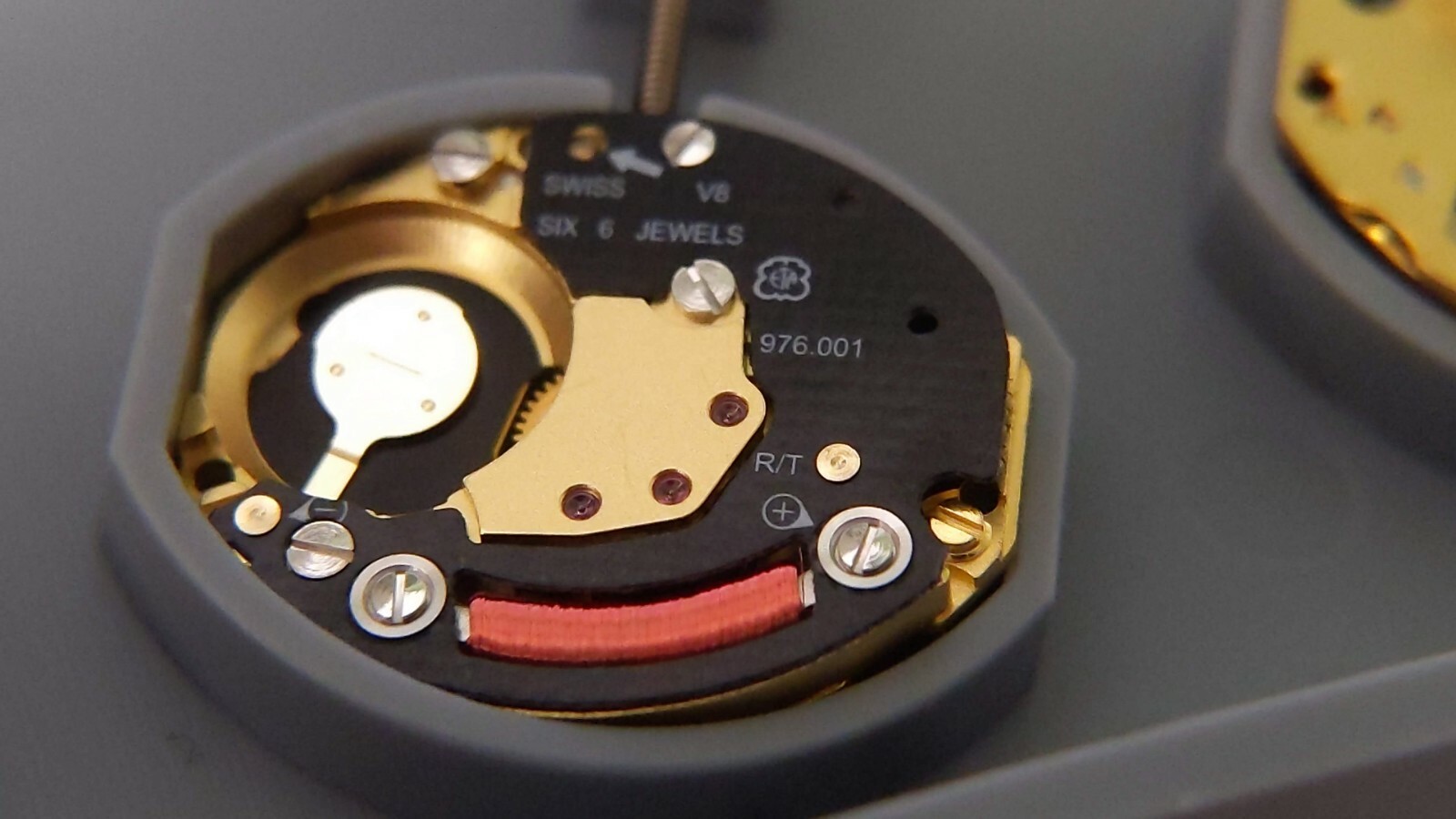 SS3 ETA 976.001 watch movement NEW, Swiss Made (Height 3). total ht 3.3mm