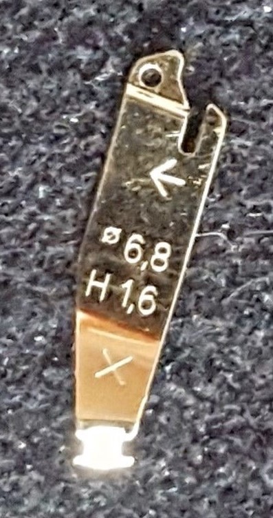 ETA Caliber 976.001 Part Number 4400 (Battery Clamp)