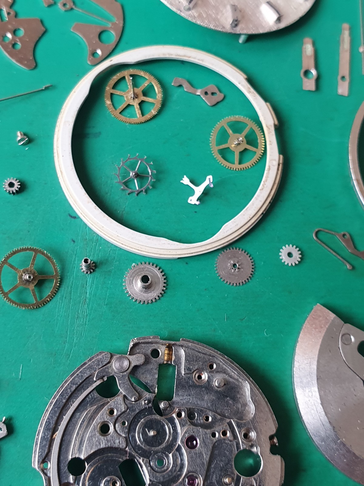 SEIKO 6119 C ORIGINAL PARTS (Single Sales Possibility)