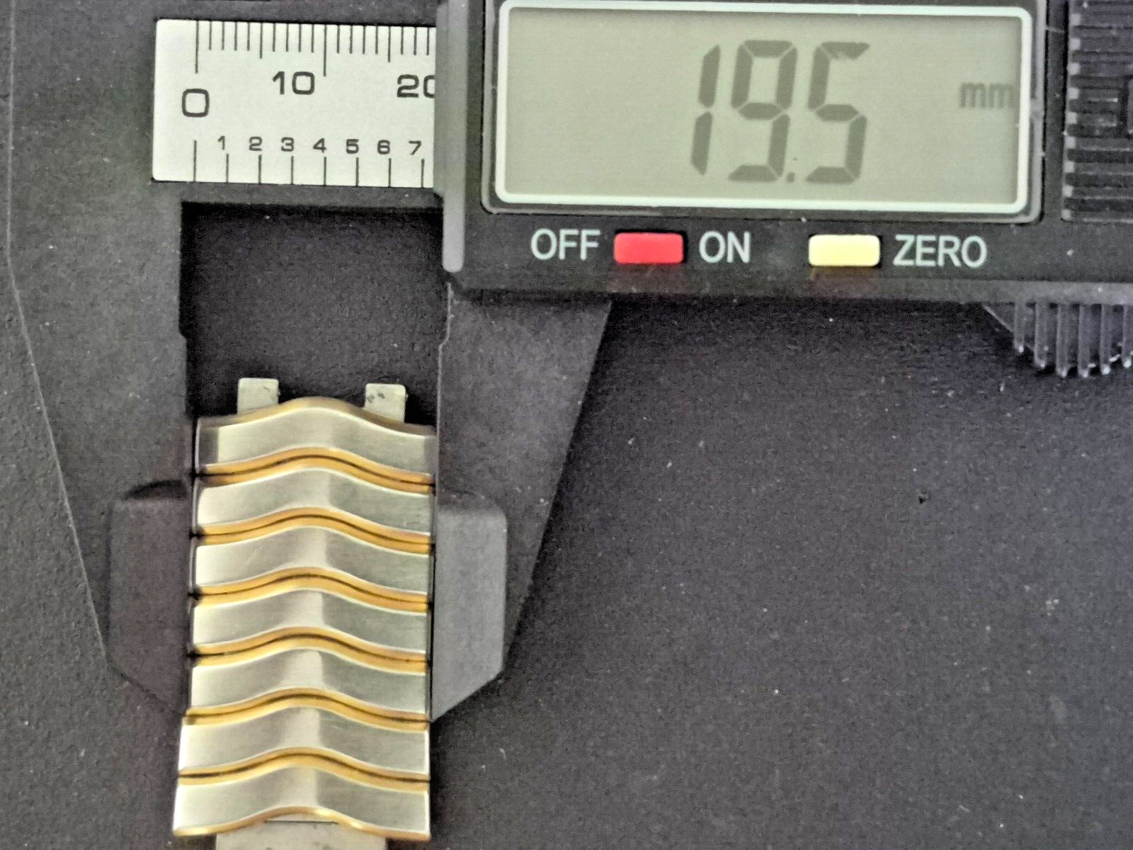 EBEL Classic Wave 7 Link Steel & Gold Segment for bands found on 21mm lug cases