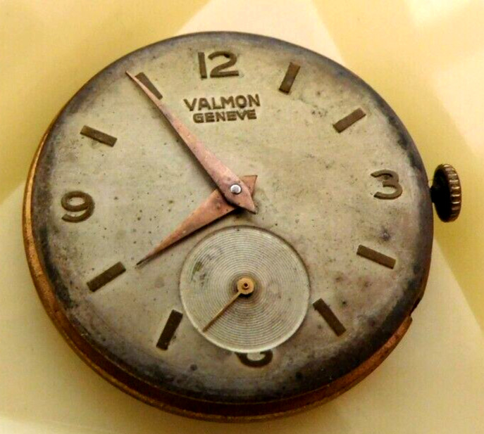 AS 1203 MOVEMENT AND CASE BACK FOR PARTS or REPAIR. USED