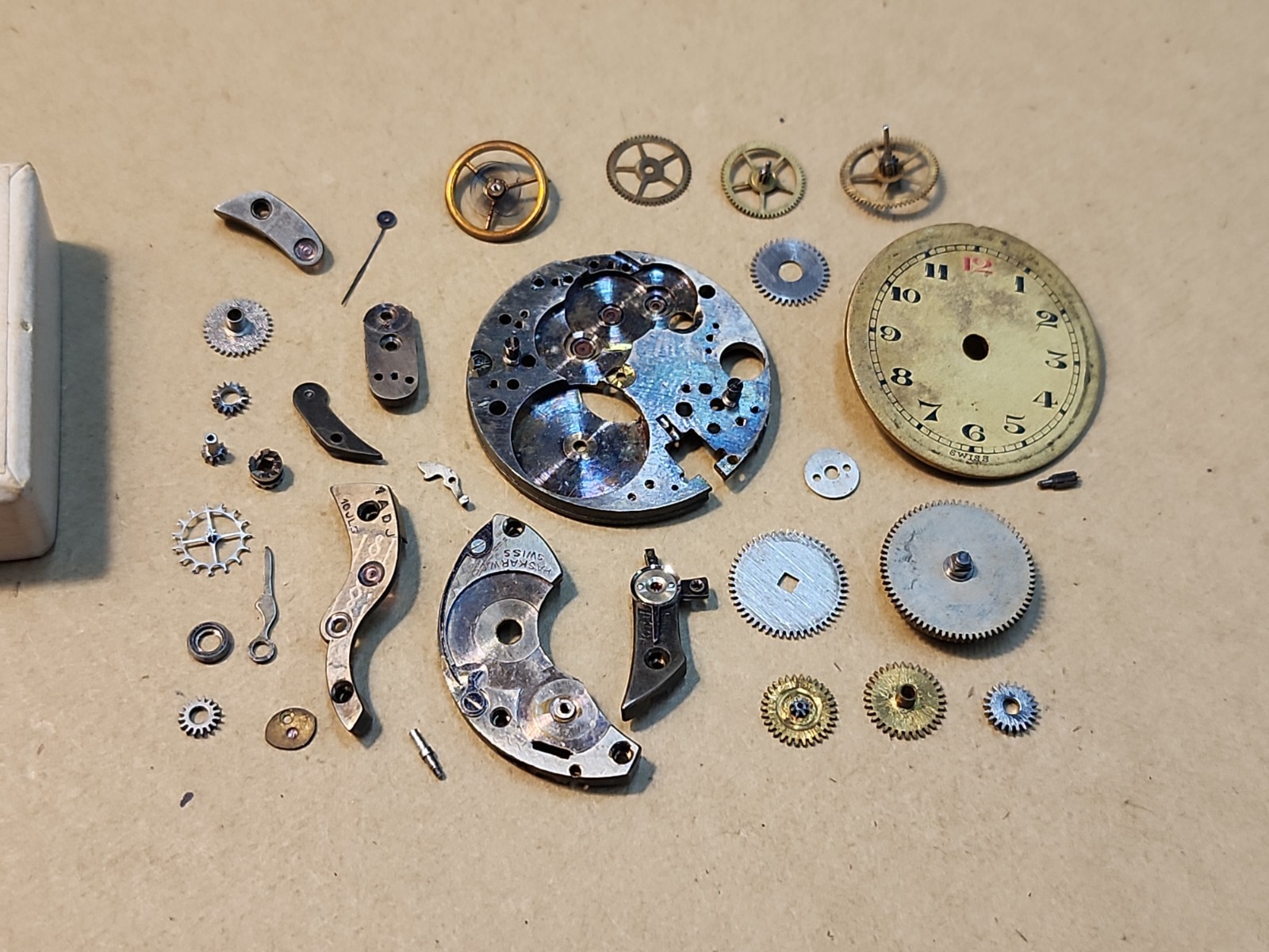 Lot Of Mixed AS? 10-1/2L Watch Parts-Plates, Bridges, Wheels, Dial-Parts Spares