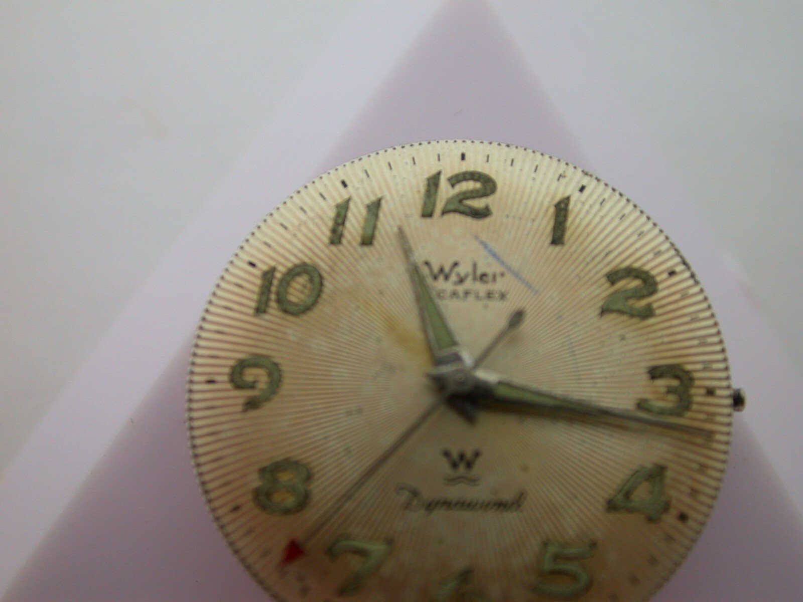 WATCHMAKERS – WYLER WATCH CO 17 JEWEL MOVEMENT – VINTAGE PARTS – 33MF1