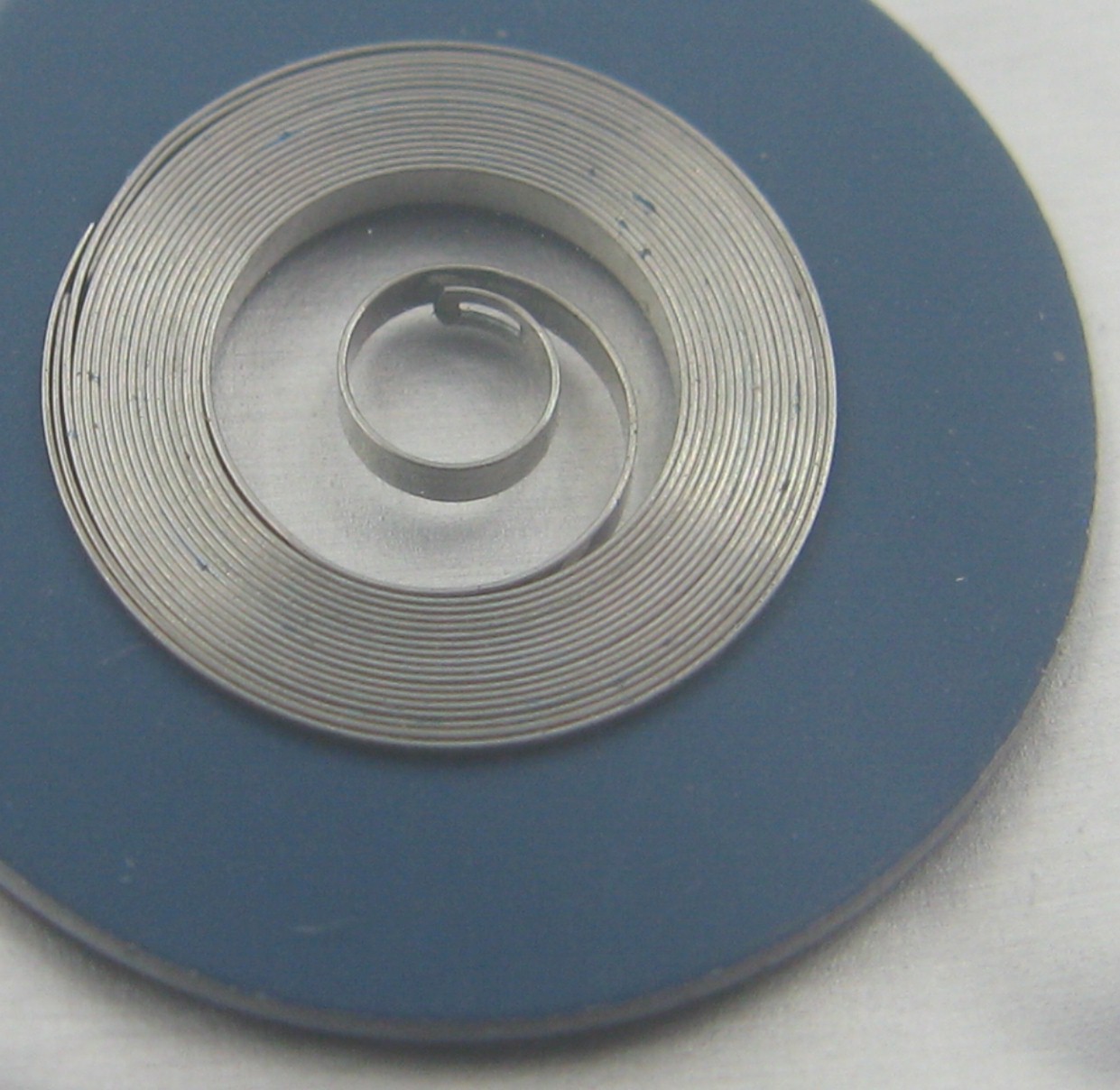 Universal Geneve 2-66 sealed part generic automatic mainspring #771