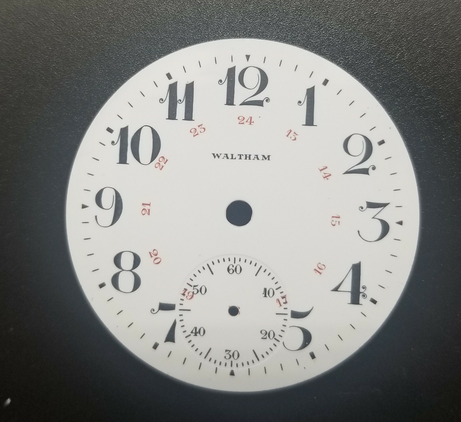 Waltham porcelain watch dial 18 S, perfect condition (80-128)
