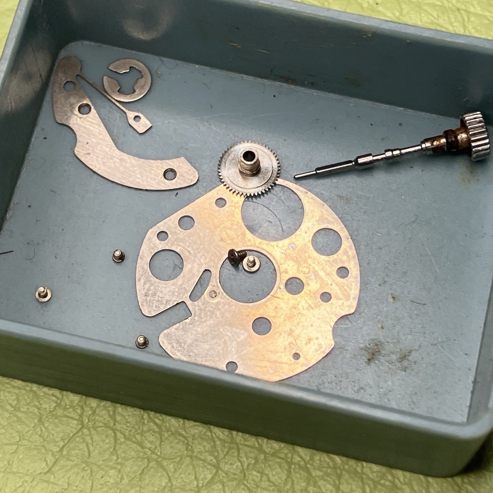 Seiko 7019A Caliber 21J Automatic Watch Movement Crown Stem Parts Repair Donor