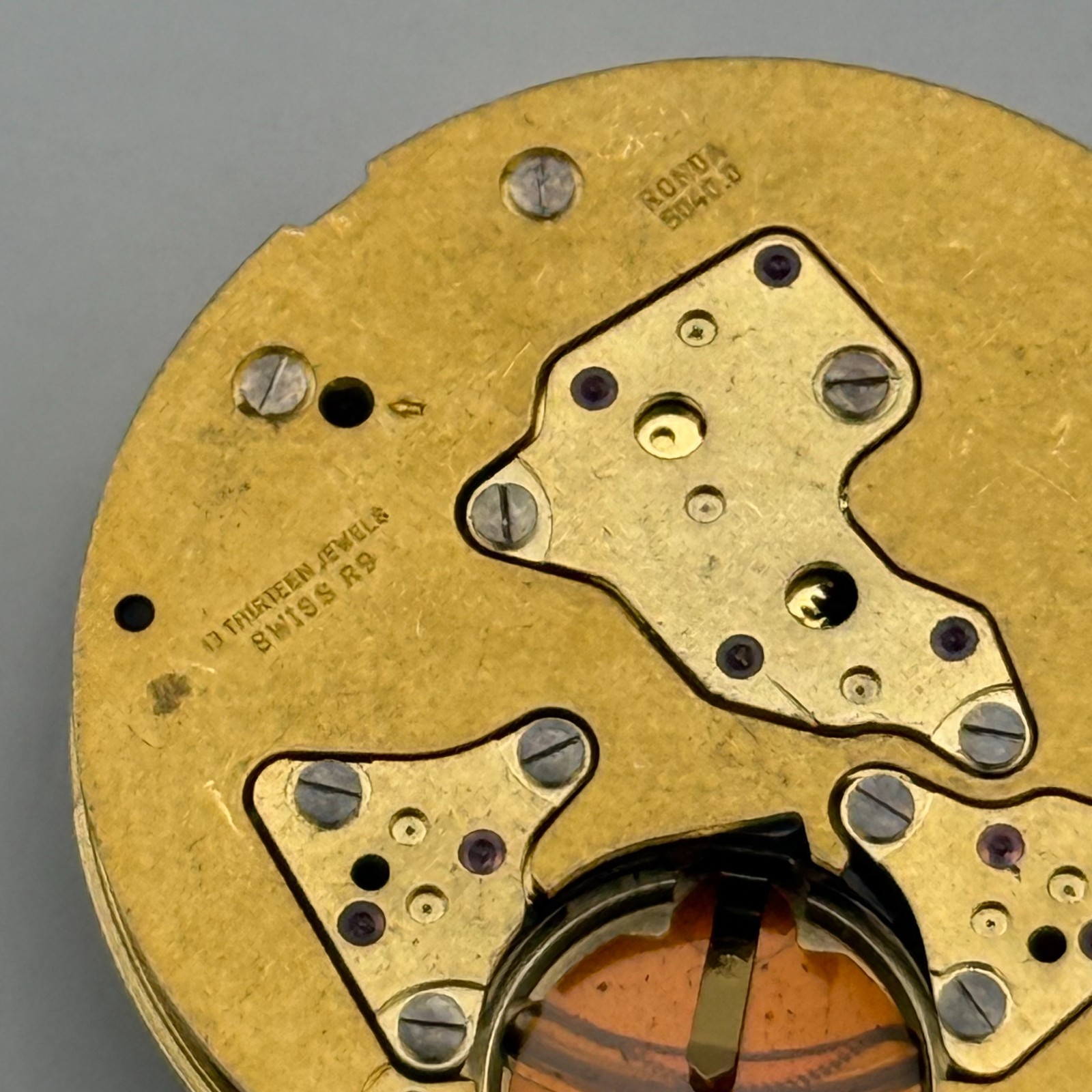 Ronda 5040.D Watch Movement Quartz Swiss R9 13 Jewels Parts Repair Spares 28.5mm