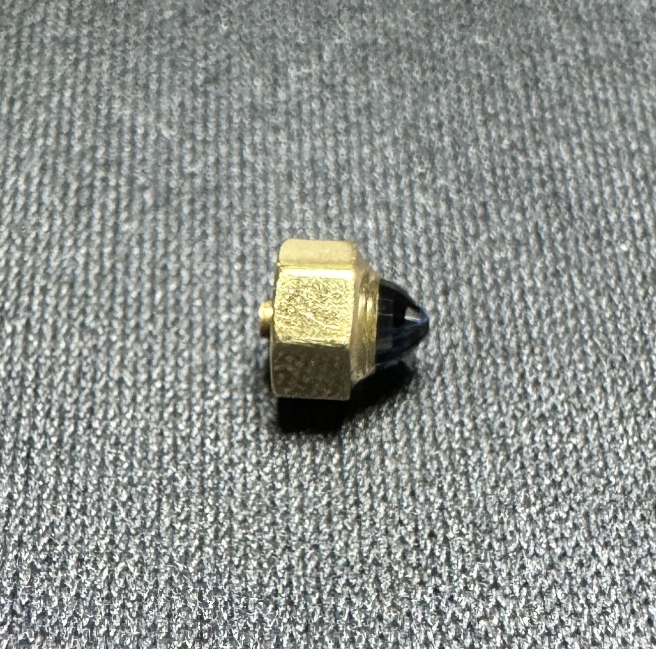 Genuine Cartier Crown Gold 18K With Blue Sapphire Stone 4.6 mm C29