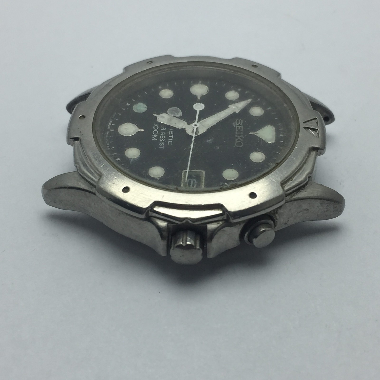 Seiko Kinetic 5M42-0H10 Vintage Men’s Watch For Parts Repair