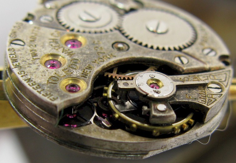 vintage Toledo New York Watch 15 jewels 2 adjustments watch movement for parts