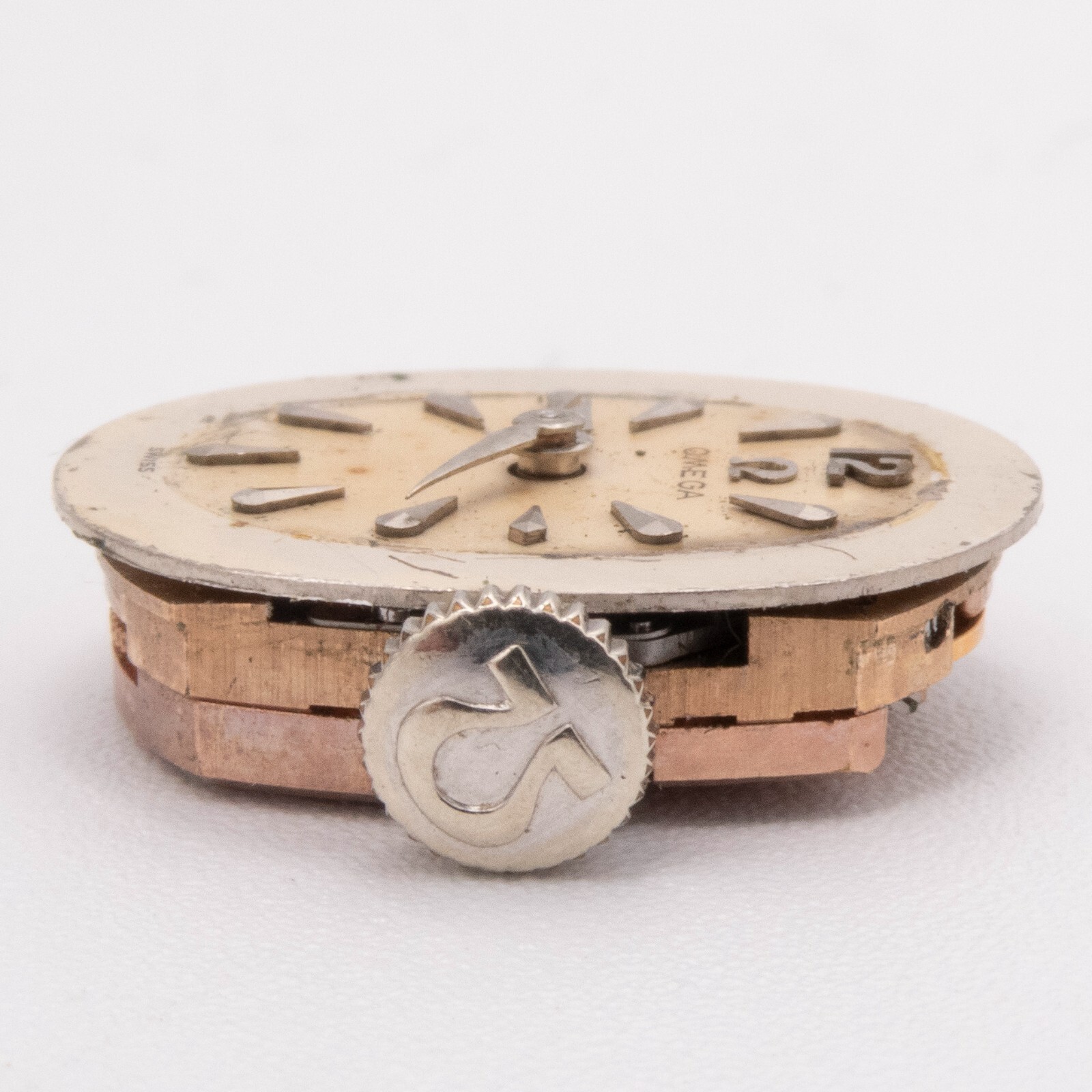 Vintage Omega Caliber 482 17-Jewel 2-Adjustment Wristwatch Movement, Keeps Time