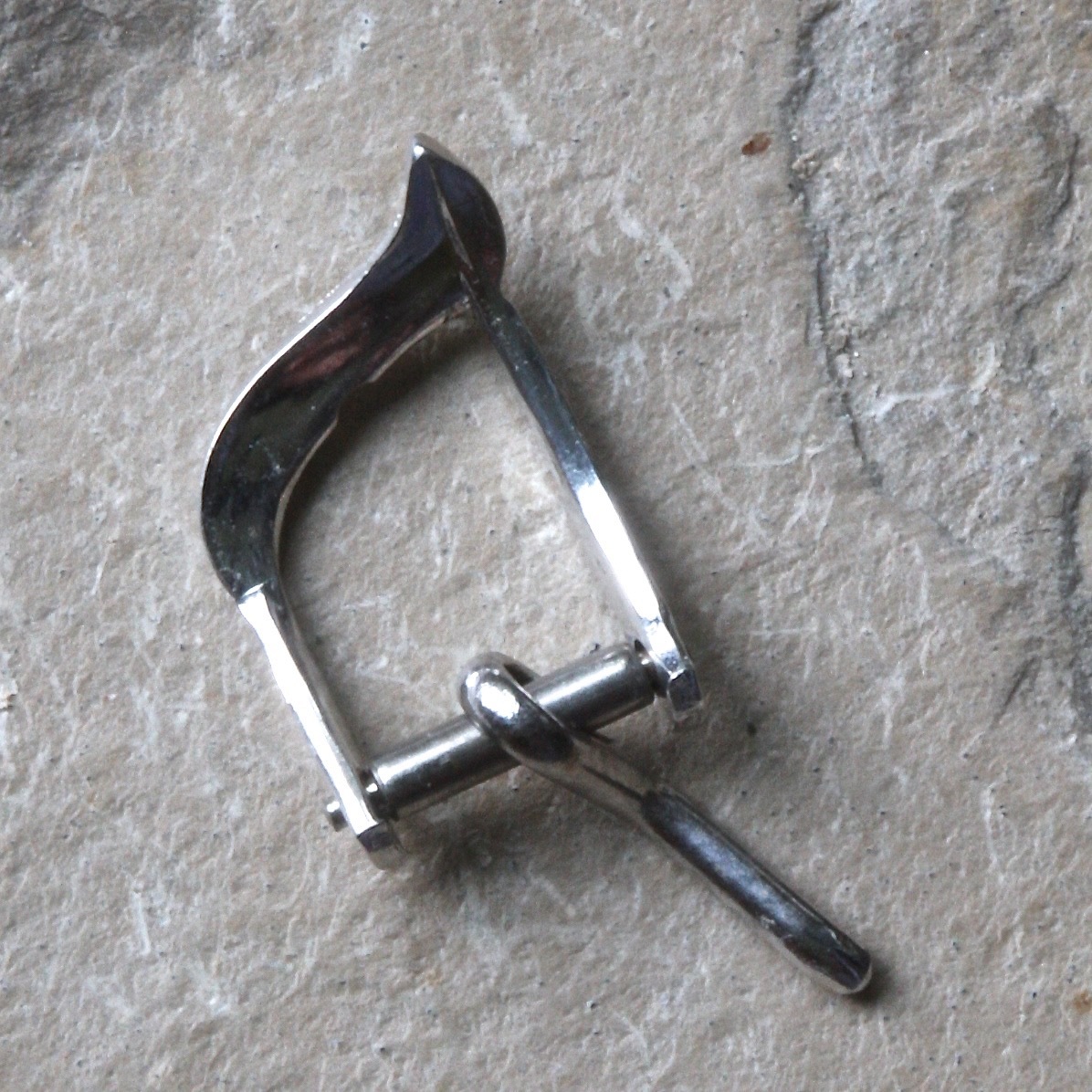Very unique silver-tone ladies vintage watch buckle 6.5mm opening 1960s/70s
