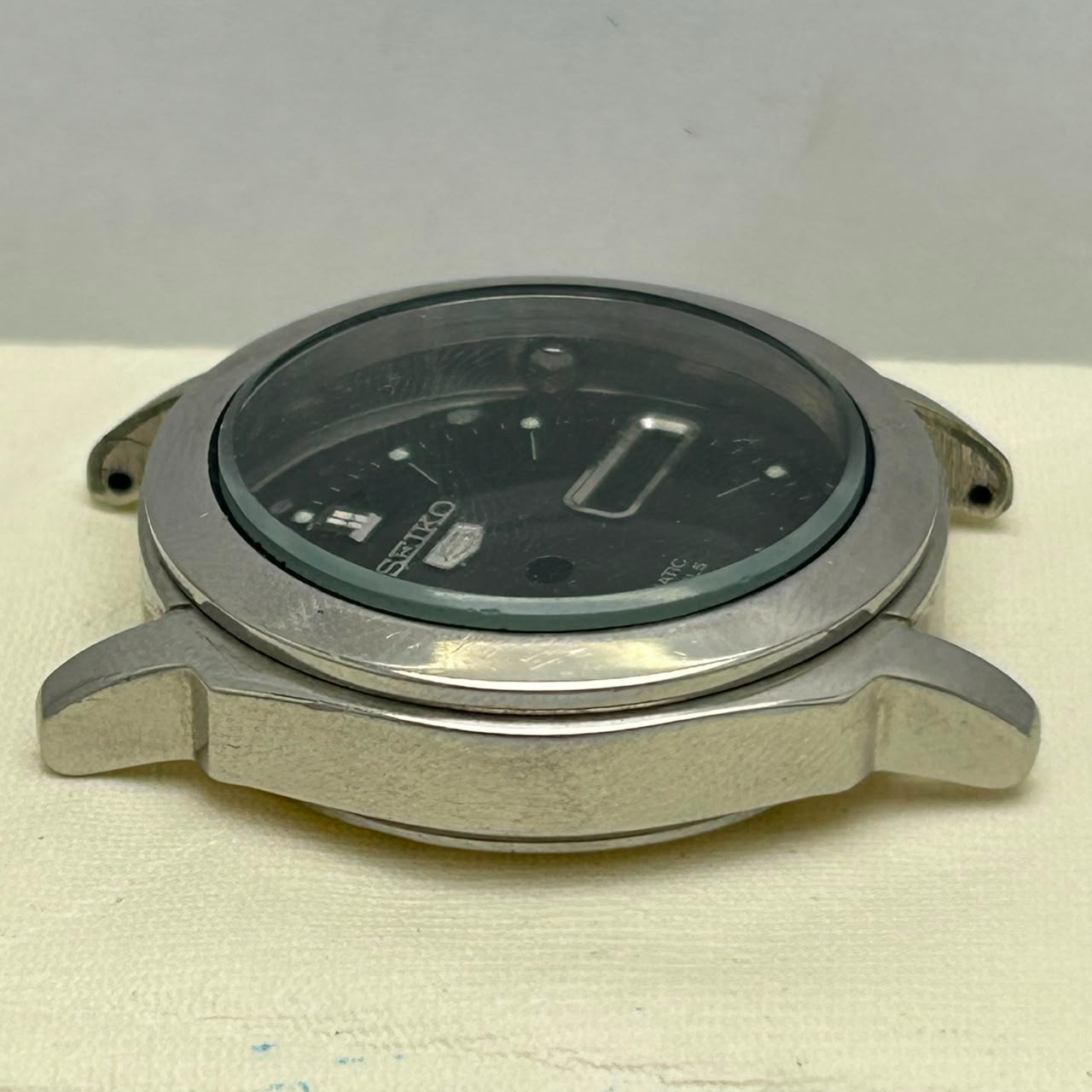 SEIKO 5 Automatic 7S26-0400 Black Dial Men’s Watch Case for parts