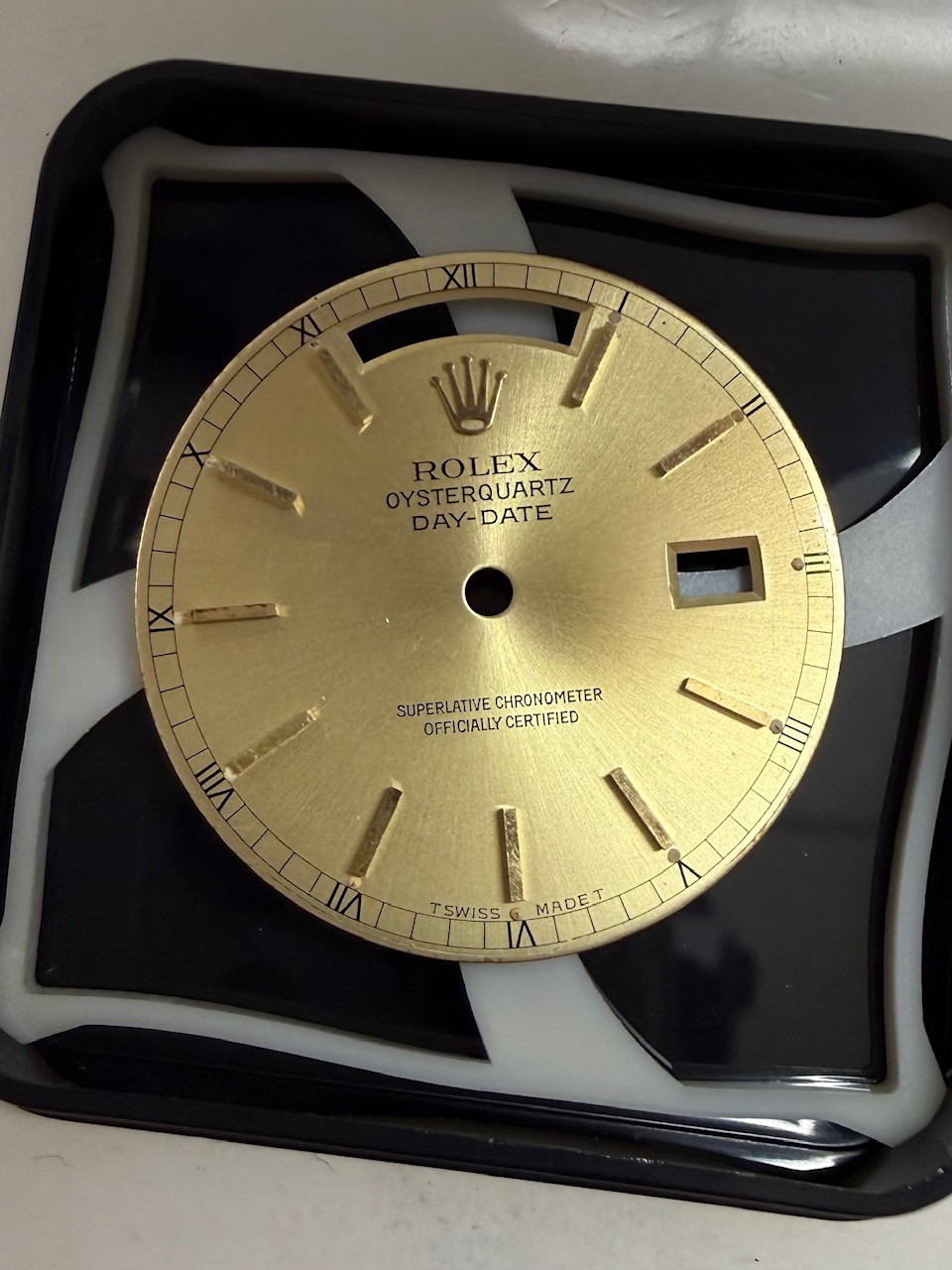 Rolex Day-Date Oyster Quartz Champagne Stick marker dial (Fair Condition)