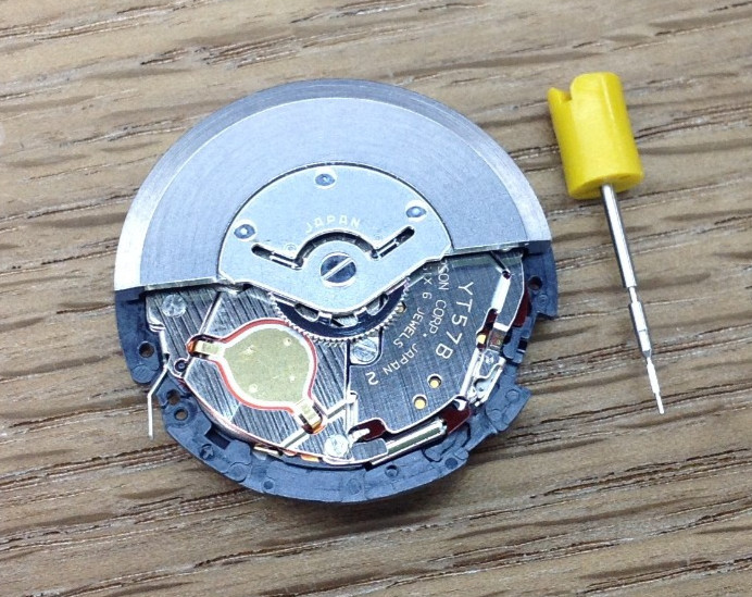 Seiko / Pulsar YT57B KINETIC Watch Movement – NEW – Black & White date