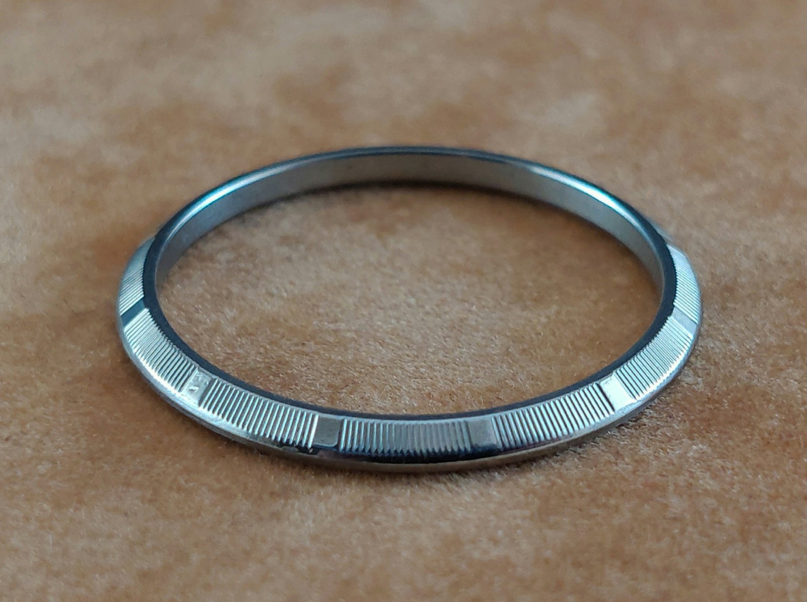 Original ROLEX Steel Engine Turned w/ Raised Indexes BEZEL for 6917 6918 6919