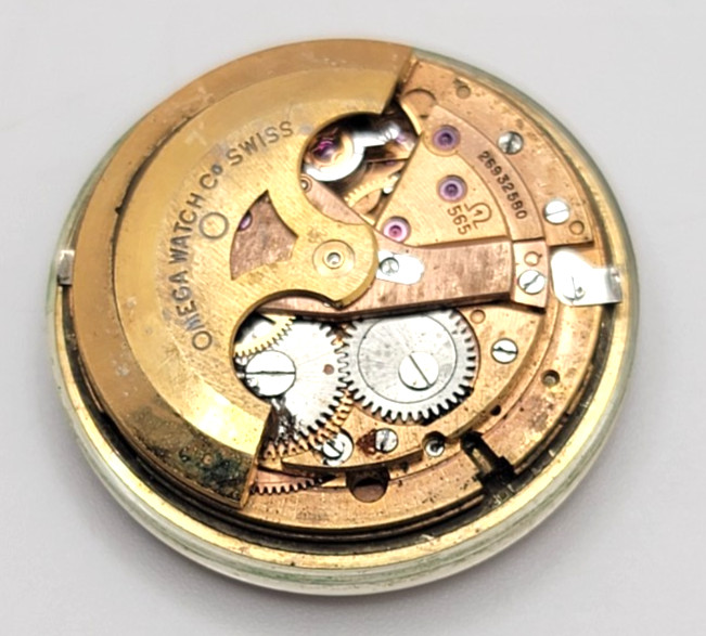 Omega Geneve CAL 565 Watch Movement and dial AS IS for parts or restoration
