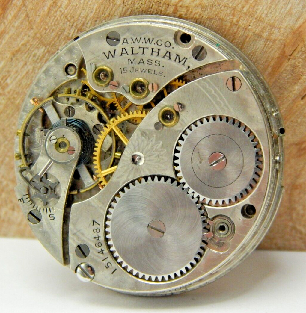 Vintage Waltham 165 15 jewel 0s hunting pocket watch movement with dial & hands