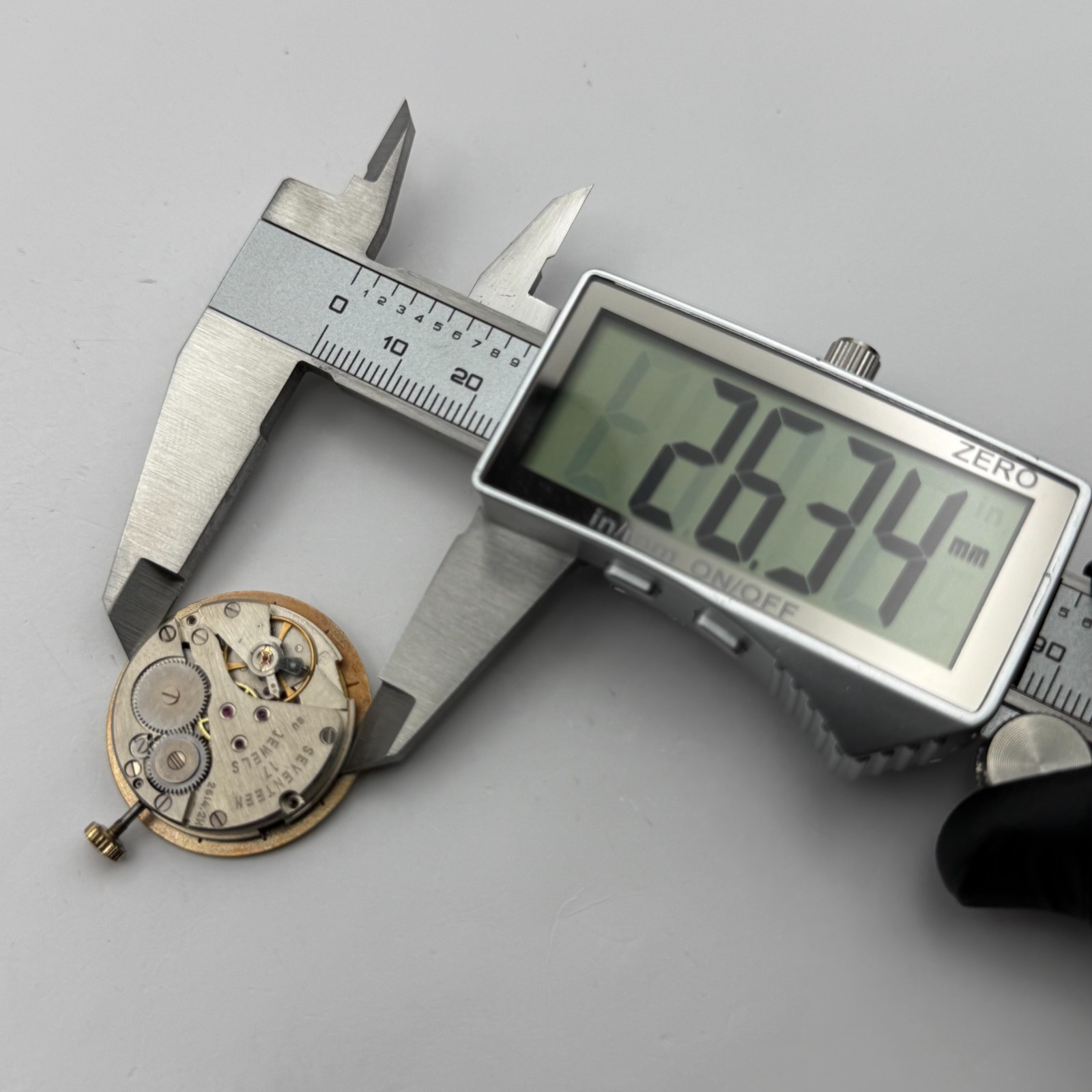 Poljot 2614.2H Watch Movement Sekonda Soviet 17 Jewels Parts Repair 26.4mm