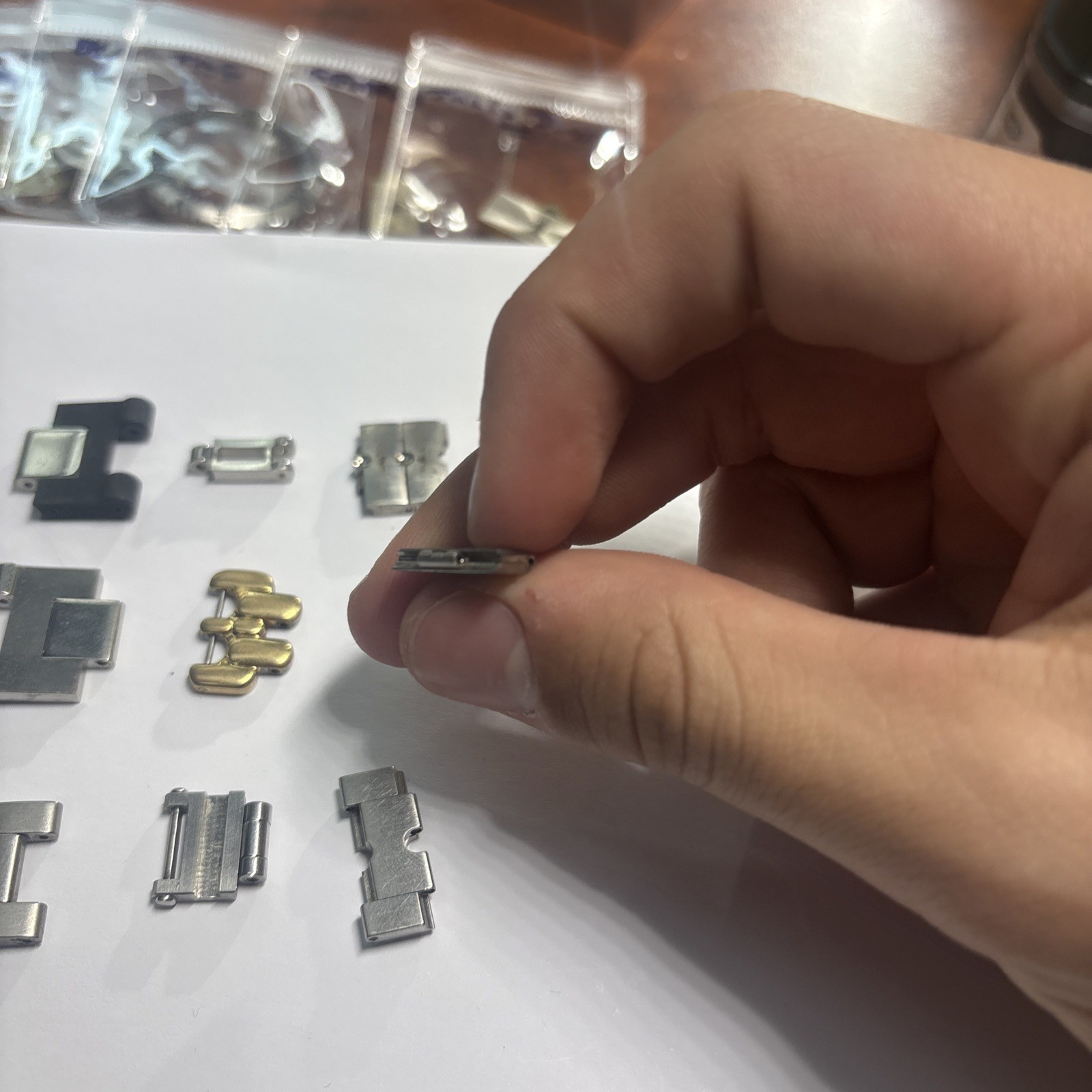 MOVADO ASSORTED LINKS (ALL AS IS)(PACKAGE DEAL)