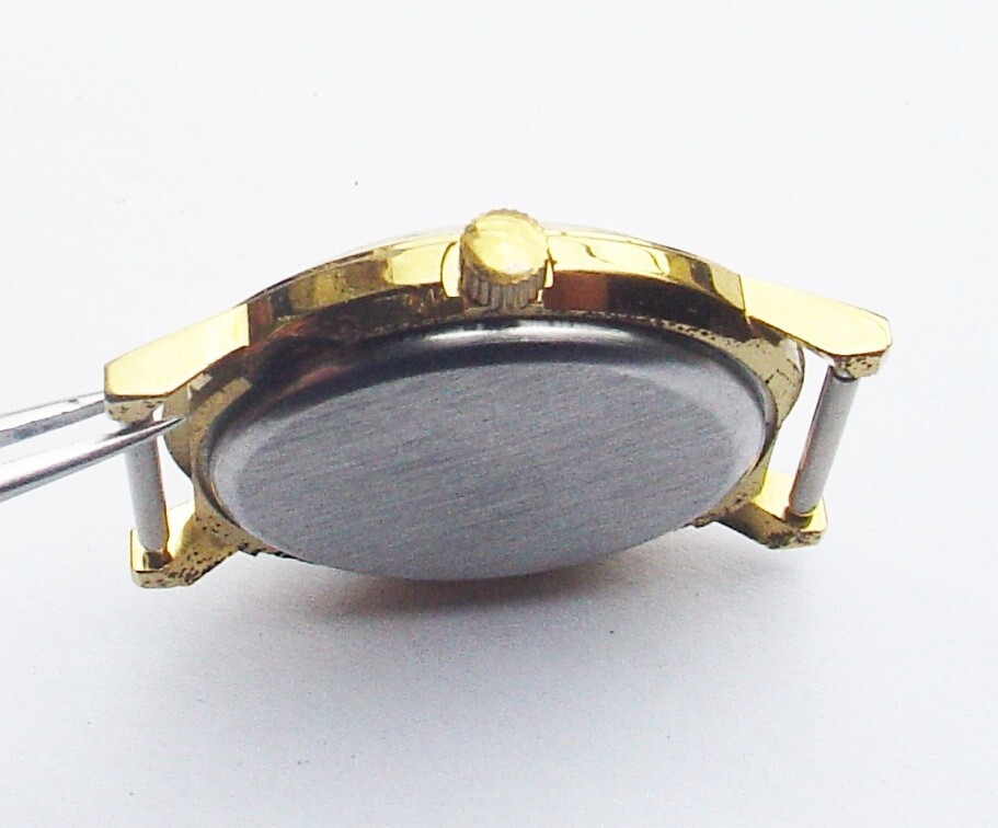 Vintage Luch Belarus Mens Watch YELLOW DIAL AND CASE SERVICED