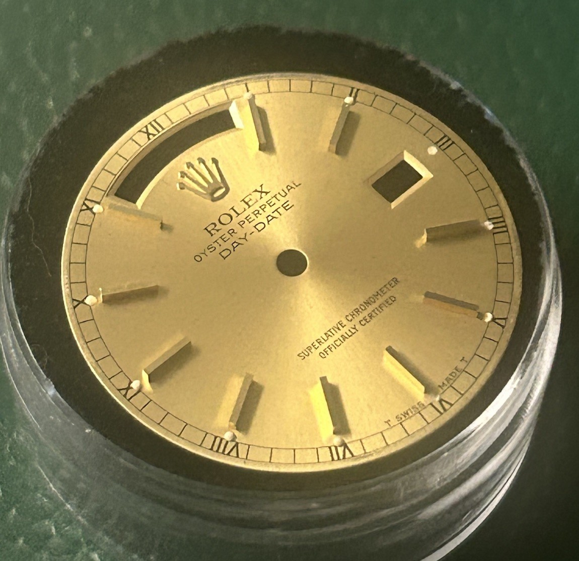 Rolex Mens President Day-Date Champagne Gold Stick Marker Dial 18038-18238 OEM