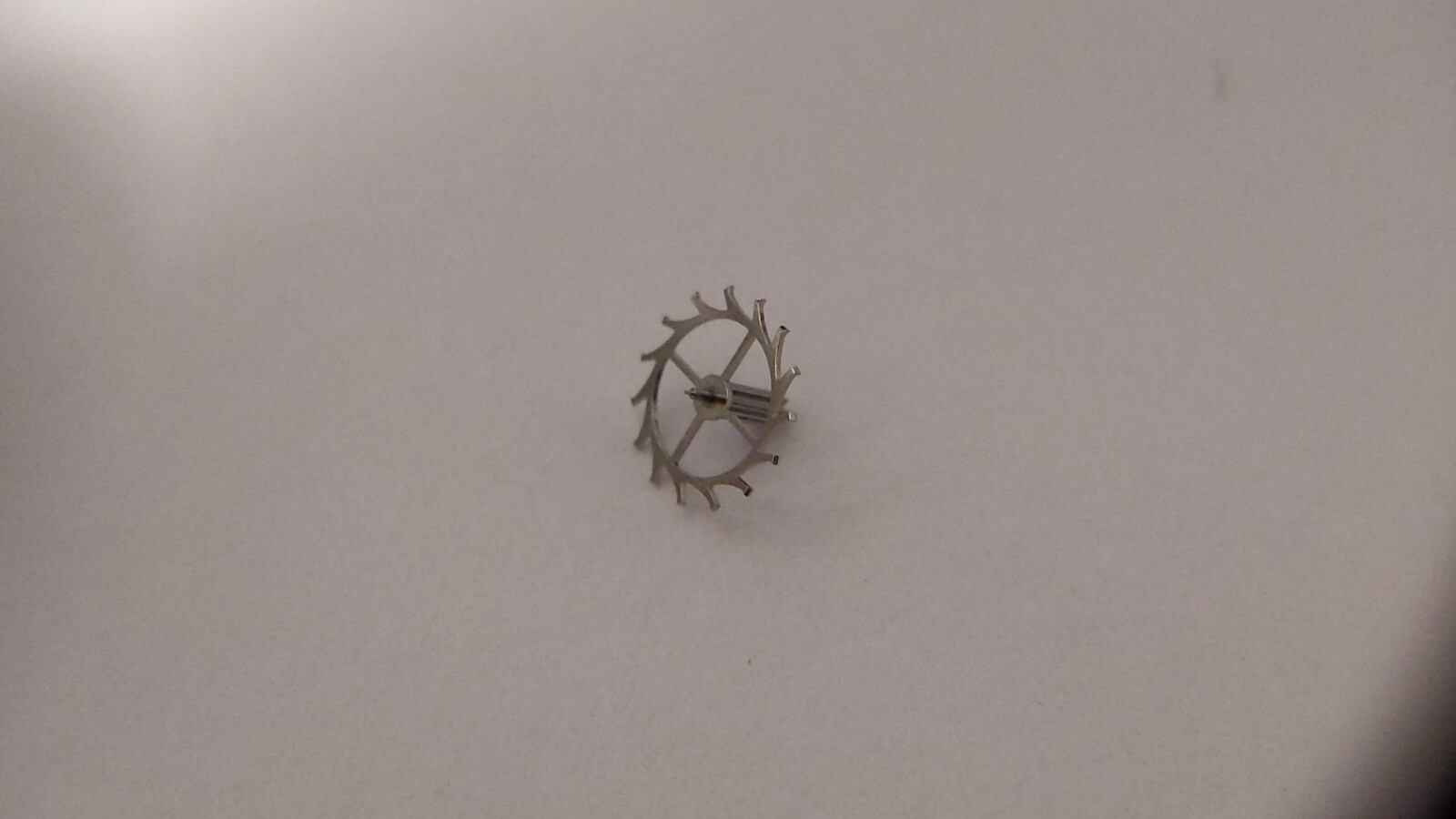 Lecoultre K866 705 ESCAPE WHEEL great condition, pre-owned for watch repair