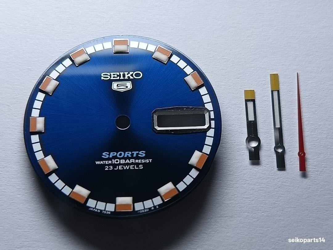 SEIKO 5 RALLY SPORTS ORIGINAL BLUE SUNBURST DIAL SET HAND 7S36-0080 SBSS015 MINT