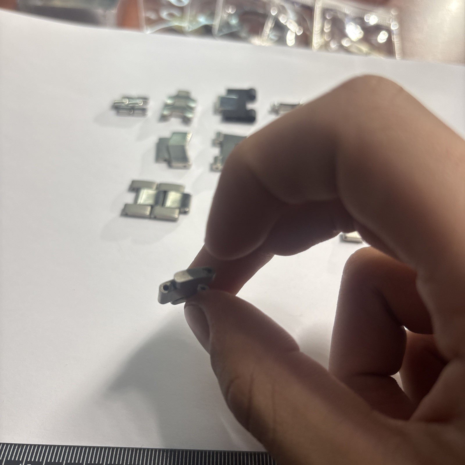 MOVADO ASSORTED LINKS (ALL AS IS)(PACKAGE DEAL)