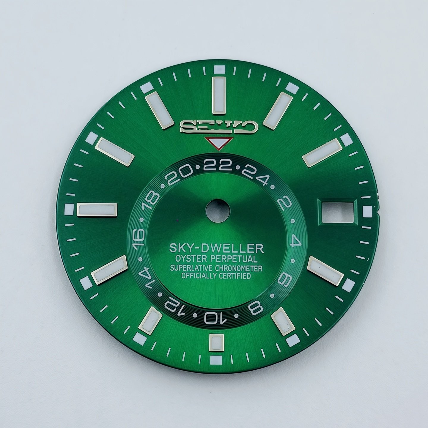 28.5mm Sun Pattern Watch Dial Green Luminous Date for Nh35 Nh36 4R Movement