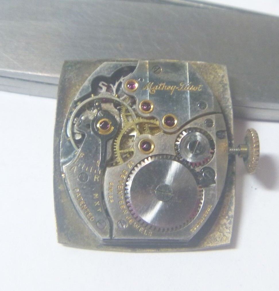 1940s Mathey-Tissot 17J Gents 8 ½ x 9 Lignes Mov’t, Dial & Hands- 4Parts !!