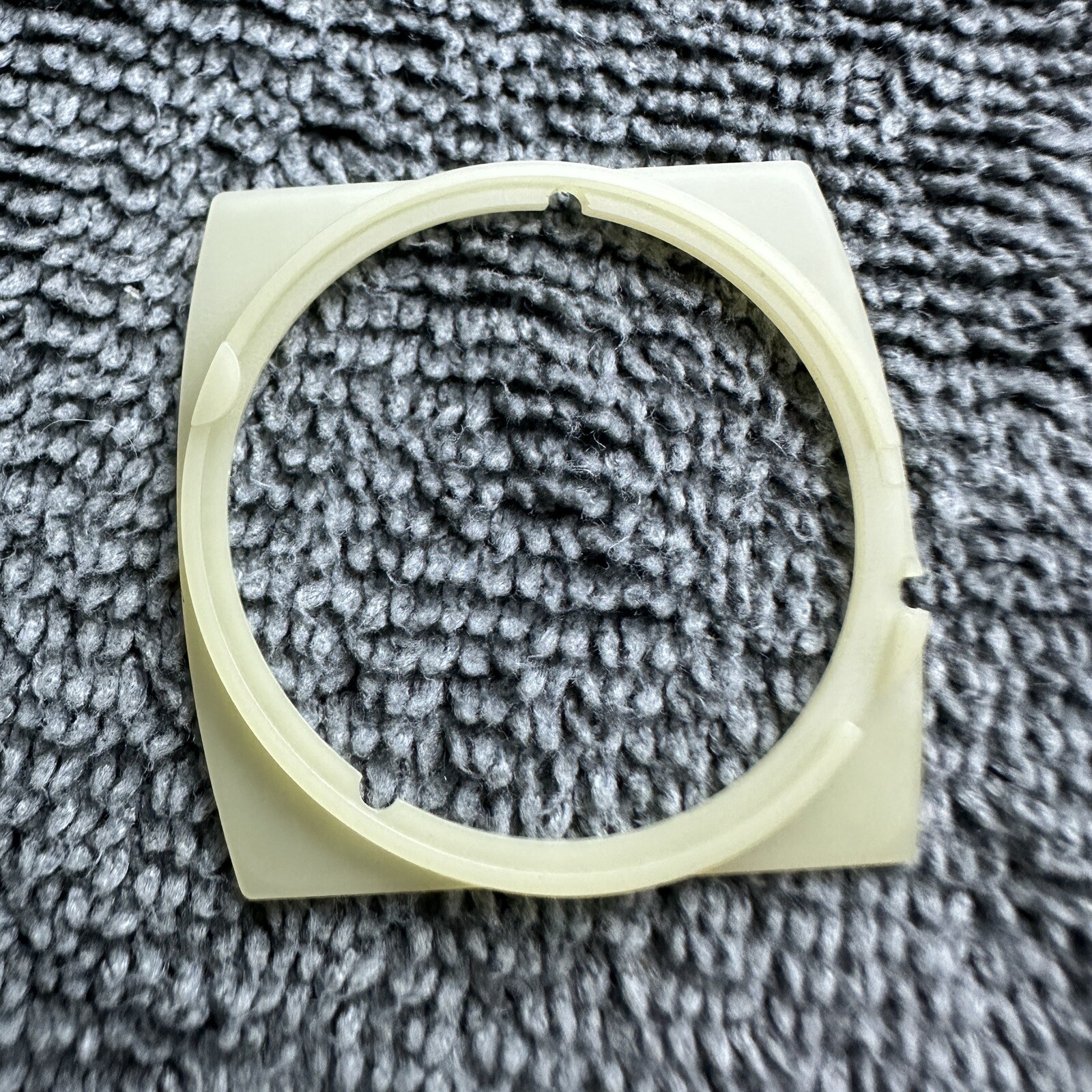 ORIGINAL NOS HOLDING RING FOR DIAL VINTAGE SEIKO 6306, 6309, 6319