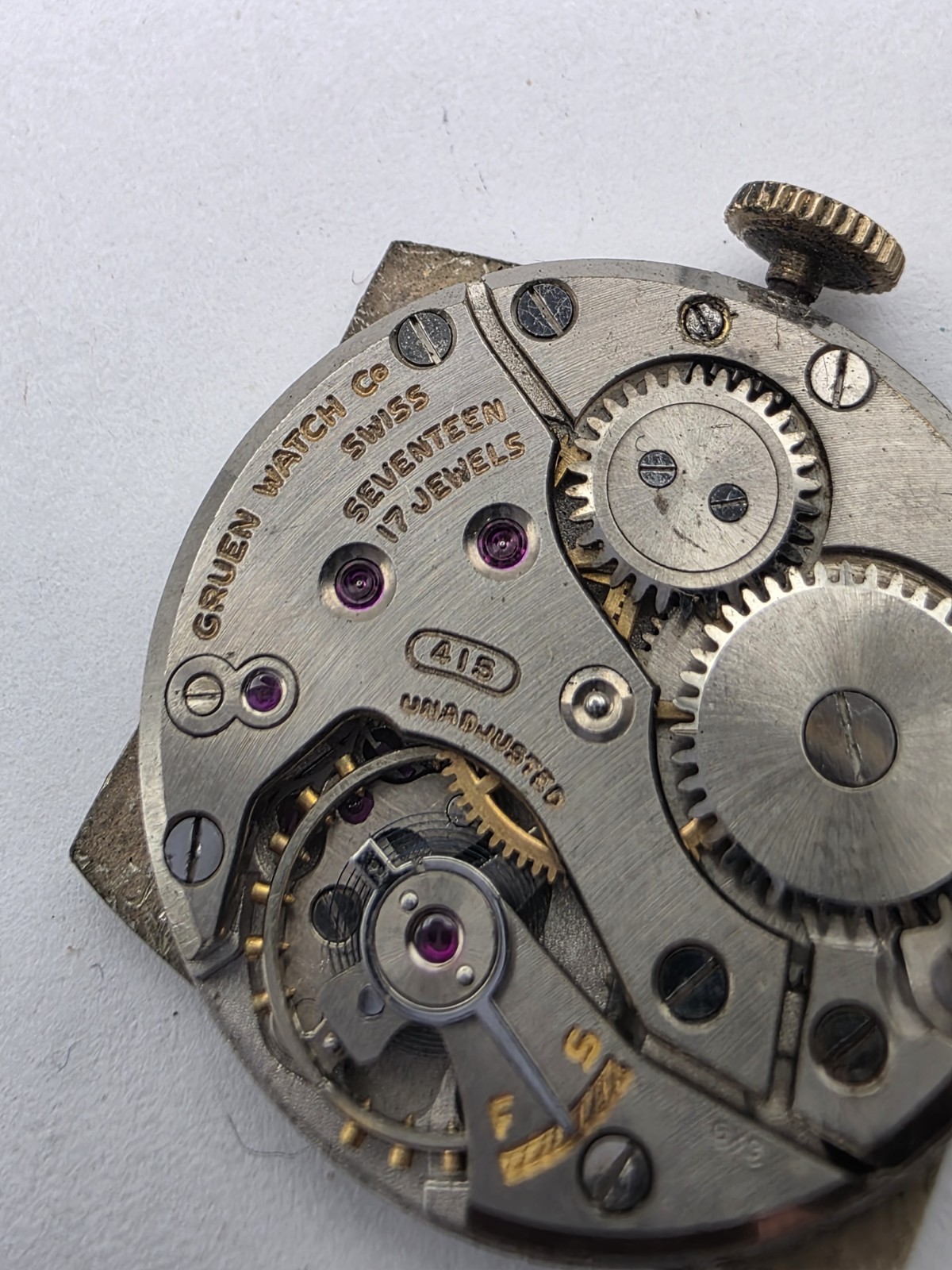 Gruen Veri-Thin 415 17 Jewel Swiss Movement w/ Dial – Good Balance Lot 252