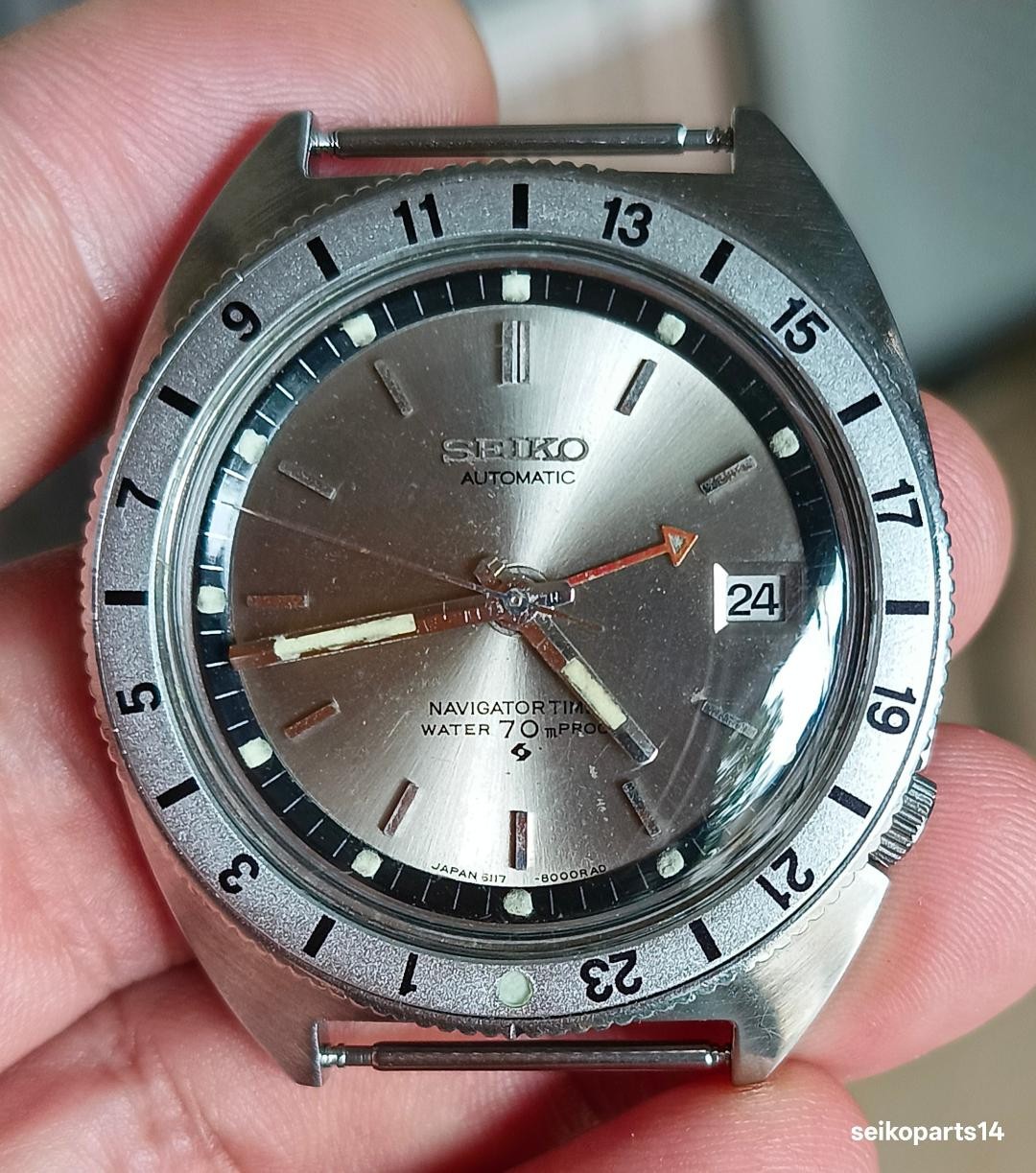 SEIKO NAVIGATOR TIMER 6117-8000 YEAR 1969 JUN -/+5 SPD ACCURACY RARE SILVER DIAL