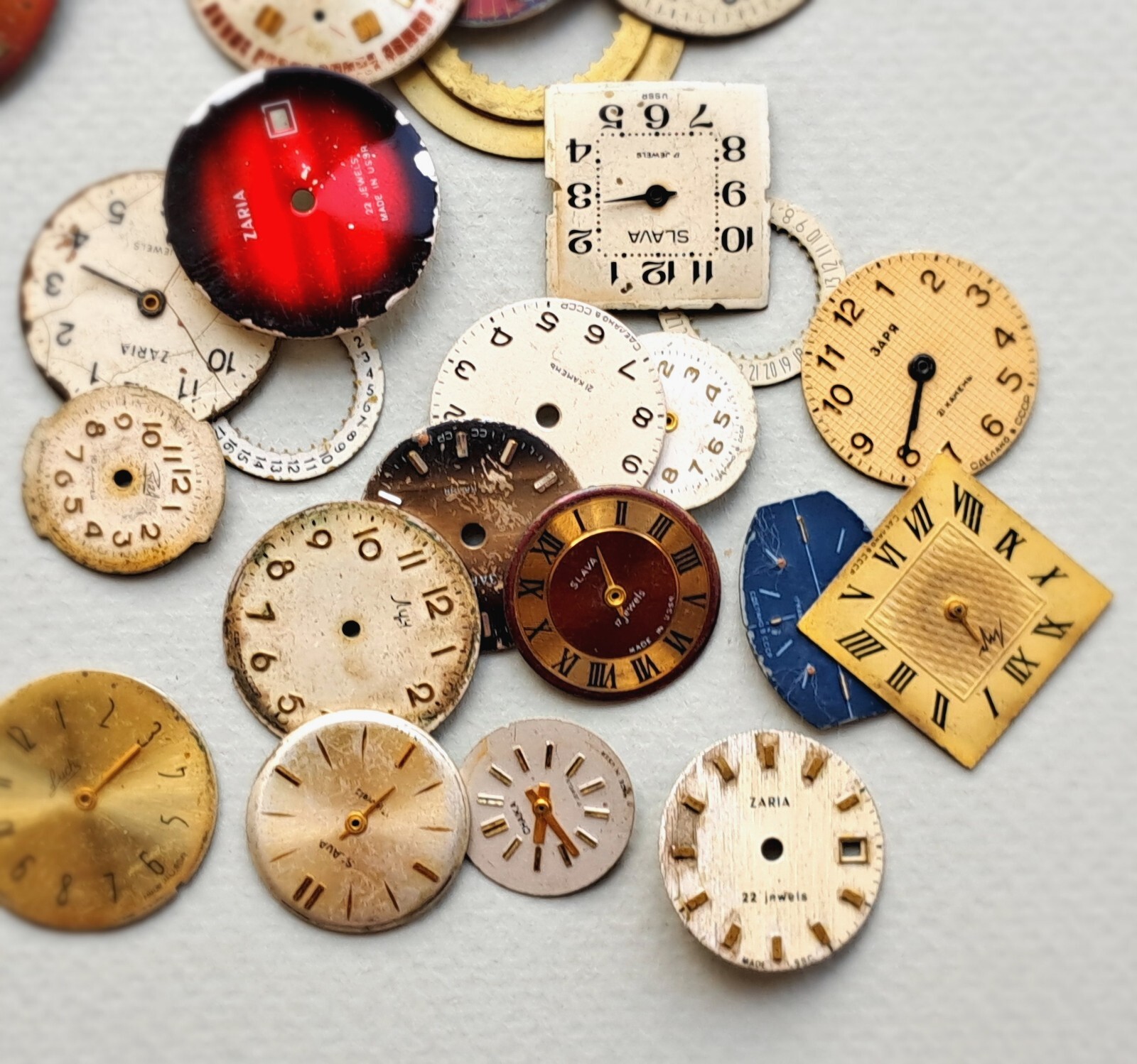 🕰️Vintage Watch Dials Lot 150g – Soviet Mechanical Clock Faces, Steampunk, Art