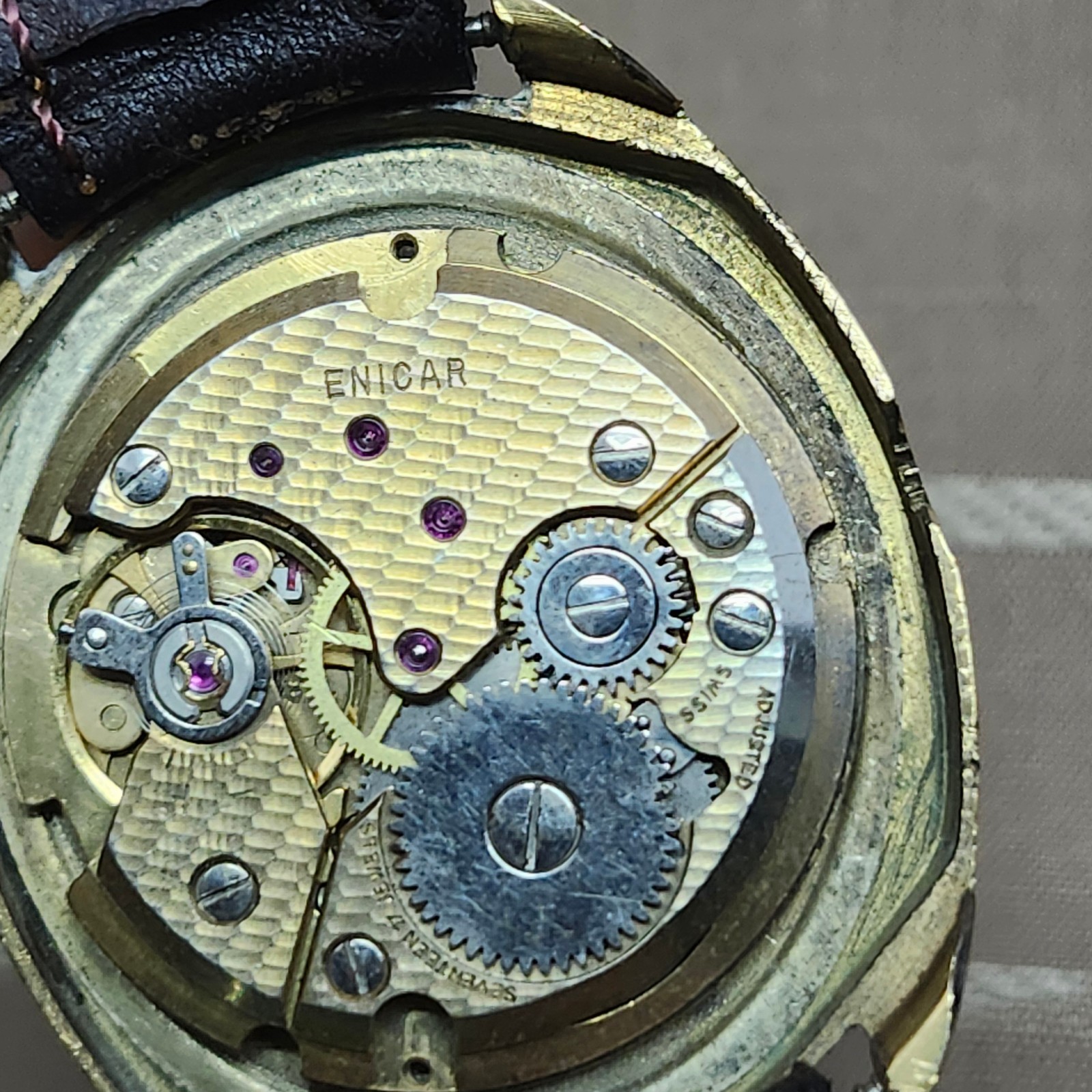 Enicar Swiss Watch 112-02-01 Cal. AR 1120 Repair/Parts No Crown