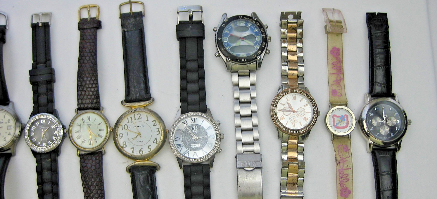 Lot #3 Vintage Quartz Wristwatches 30 + Women’s/Men’s