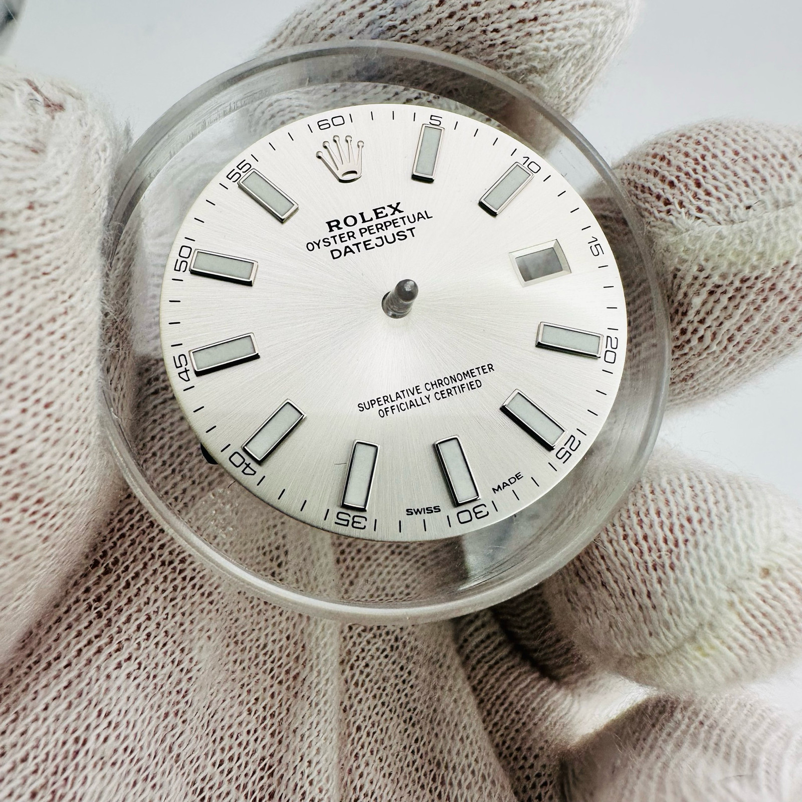 EXCELLENT Rolex Silver Index Dial 40mm Datejust2 116300 116334