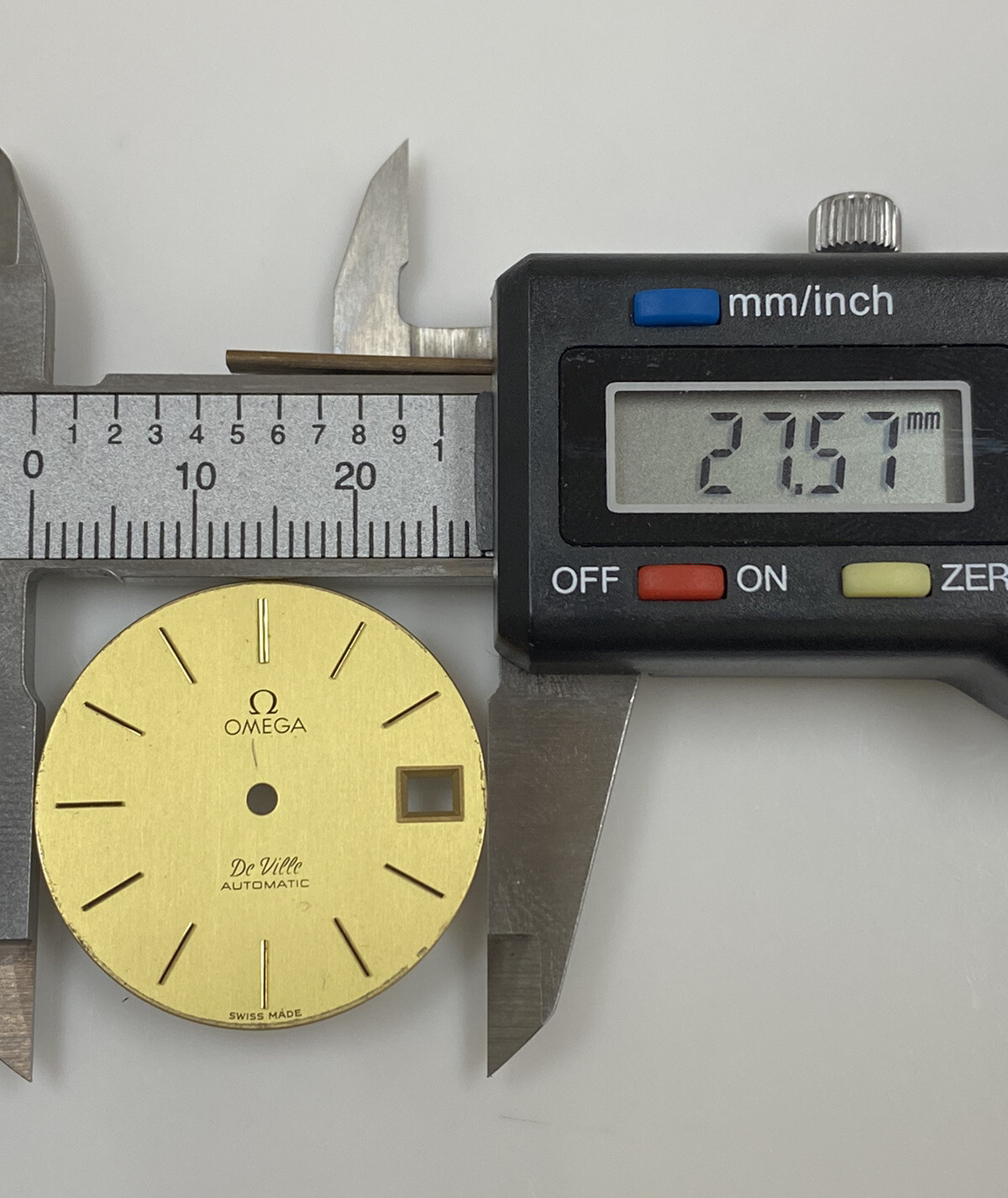 Genuine Omega De Ville Automatic Caliber 1010 Gold 27.5mm Dial