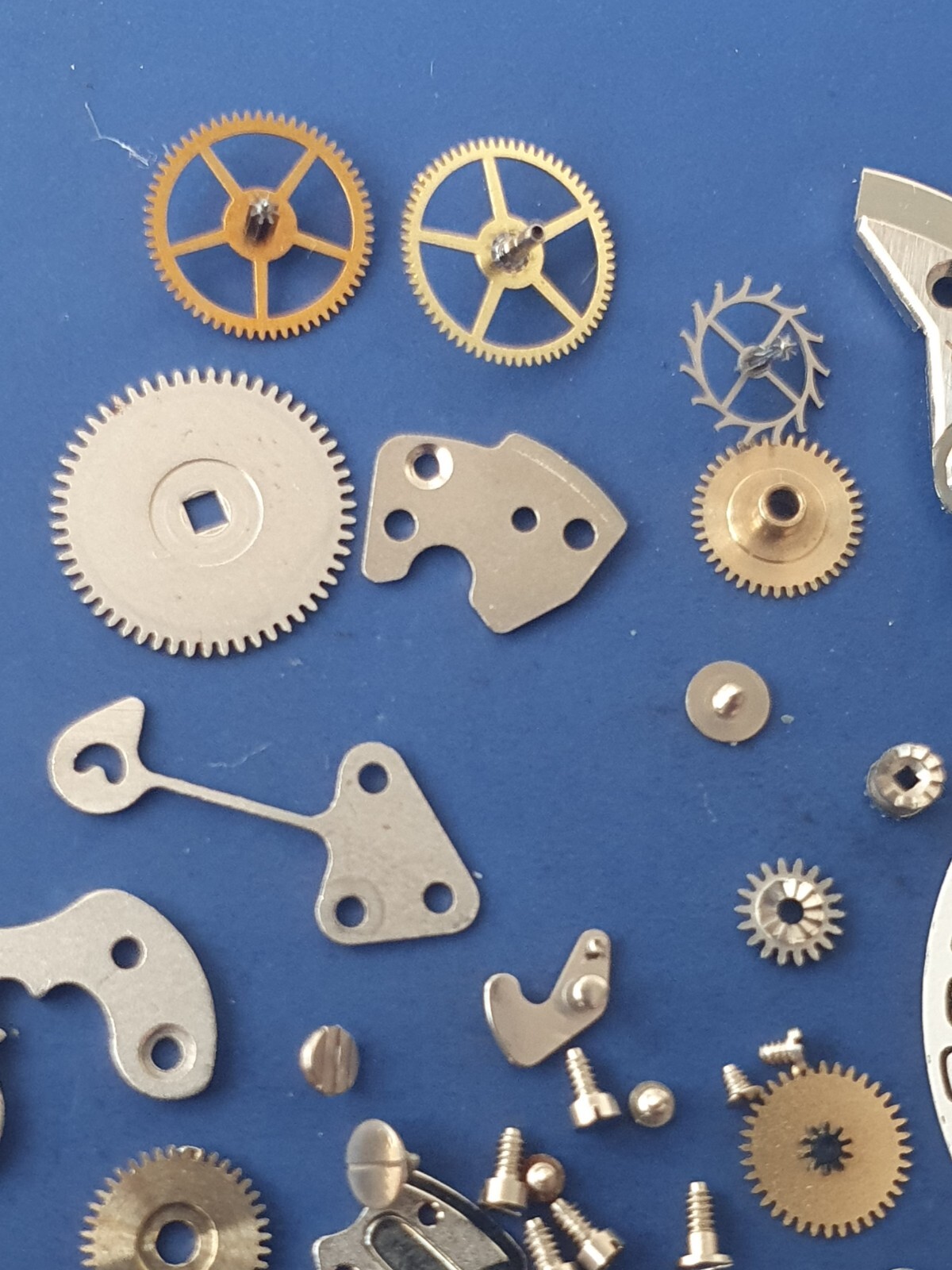 TISSOT 784-2 ORIGINAL PARTS (Single Sales Possibility)