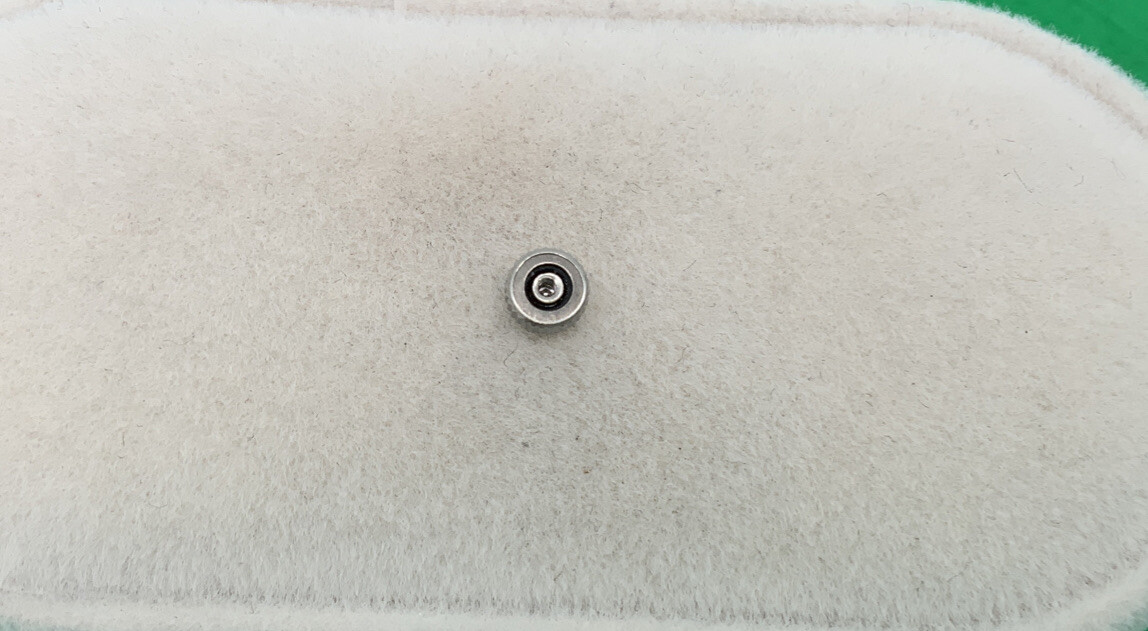 SEIKO Crown 40r05ns1 Unbranded To Fit. New Old Stock. 40-45 R