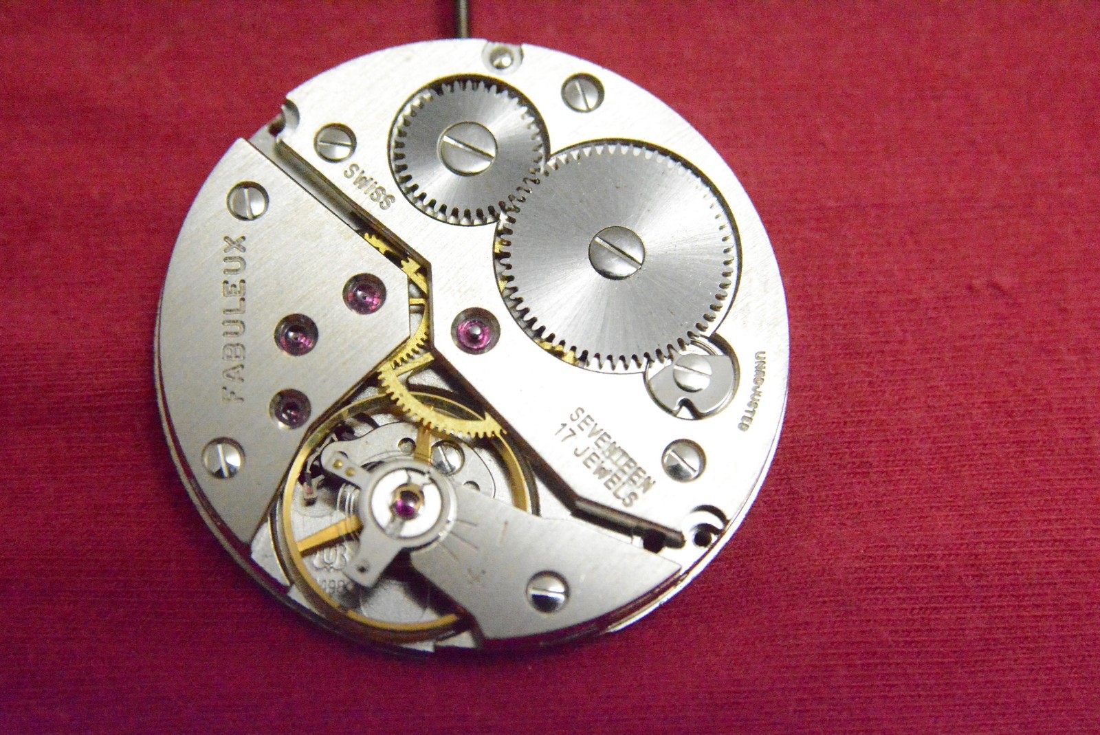 Original Fabuleux UNITAS 6498 17 jewels Swiss watch movement Incabloc chrome