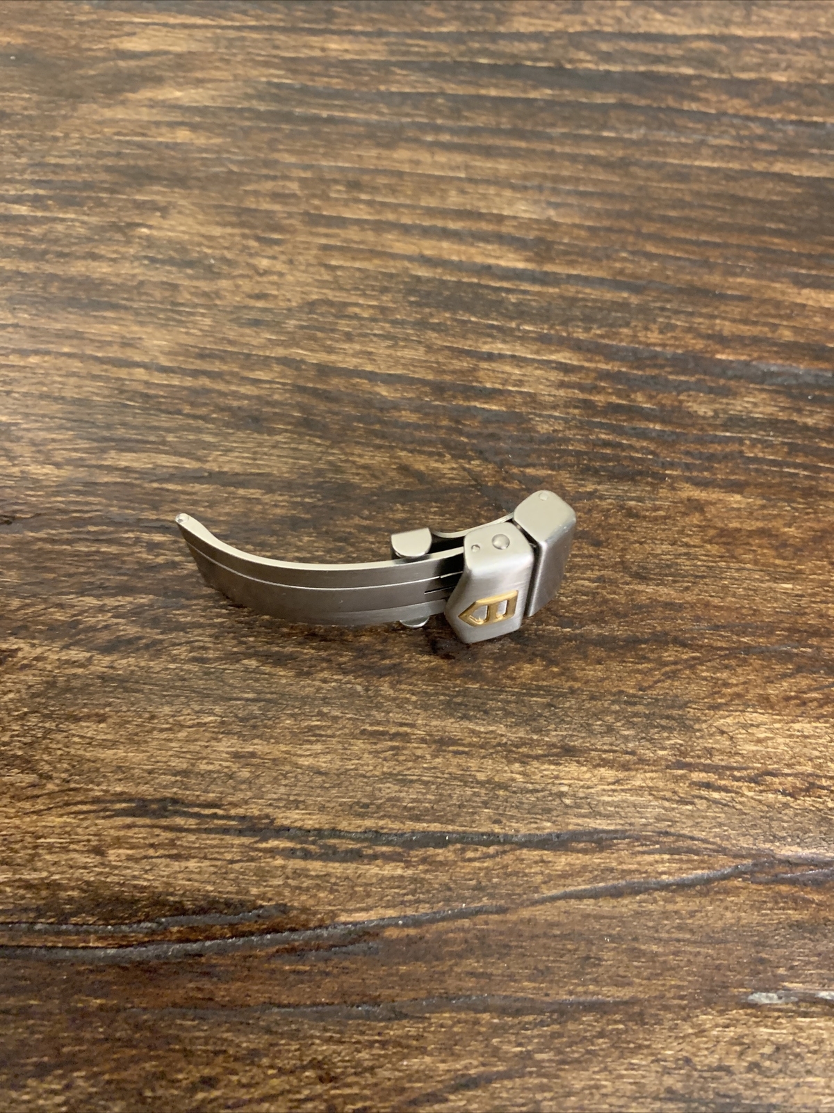 TAG Heuer FC 5001 Clasp Buckle 17 mm 2-Tone Silver with Gold Logo Authentic OEM