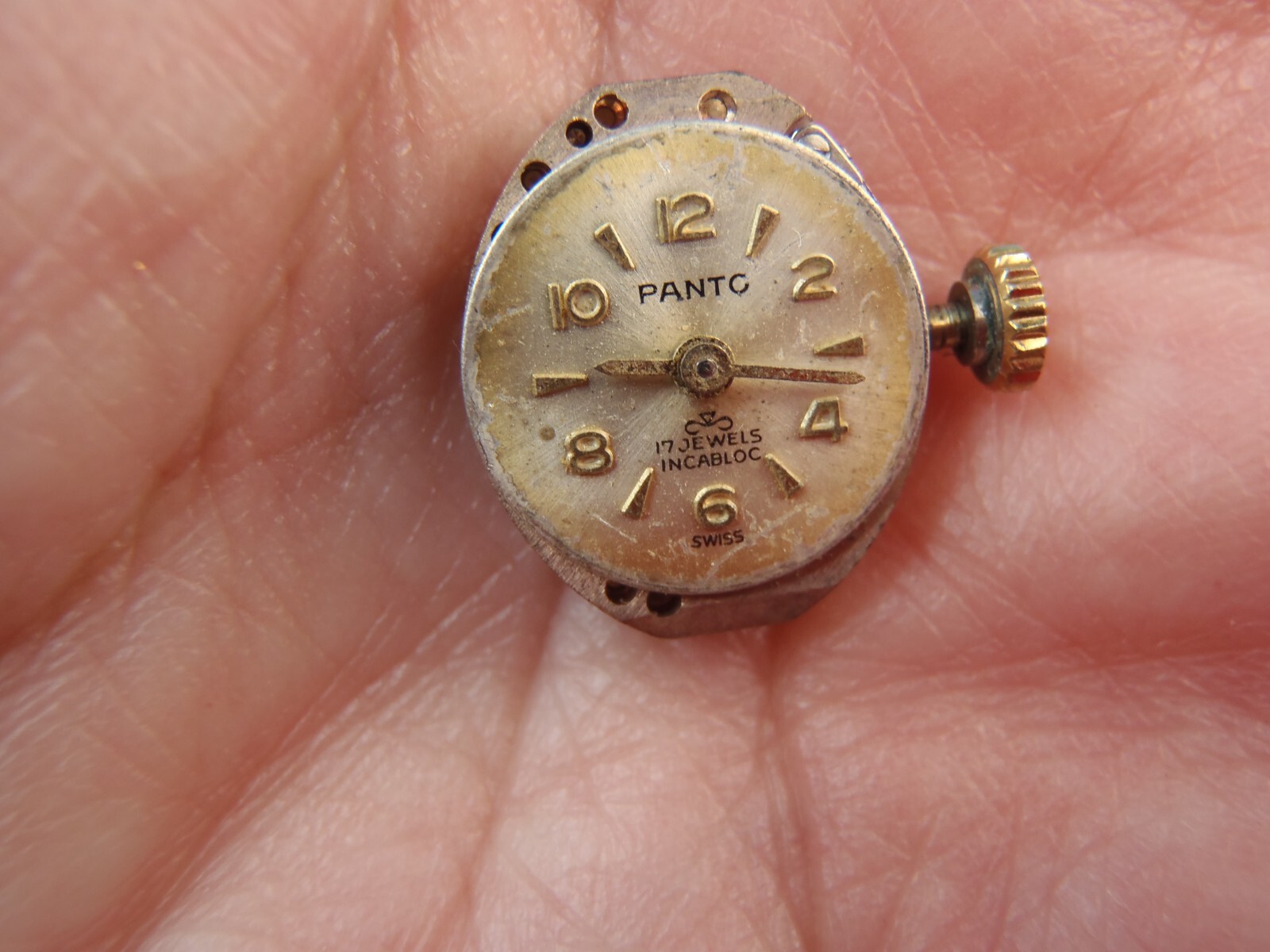 Pantc 1677 SWISS 17J MECHANICAL WOMEN’S WATCH MOVEMENT 15.6mm x 13mm
