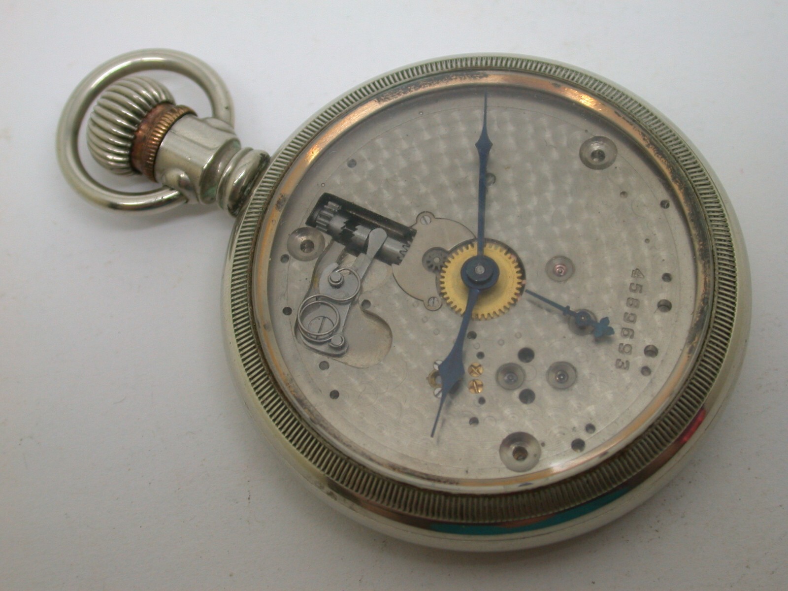 ILLINOIS SIZE 16 DOUBLE ROLLER, 17 JEWEL IN A NICE ILLINOIS MOVEMENT – 20MR24