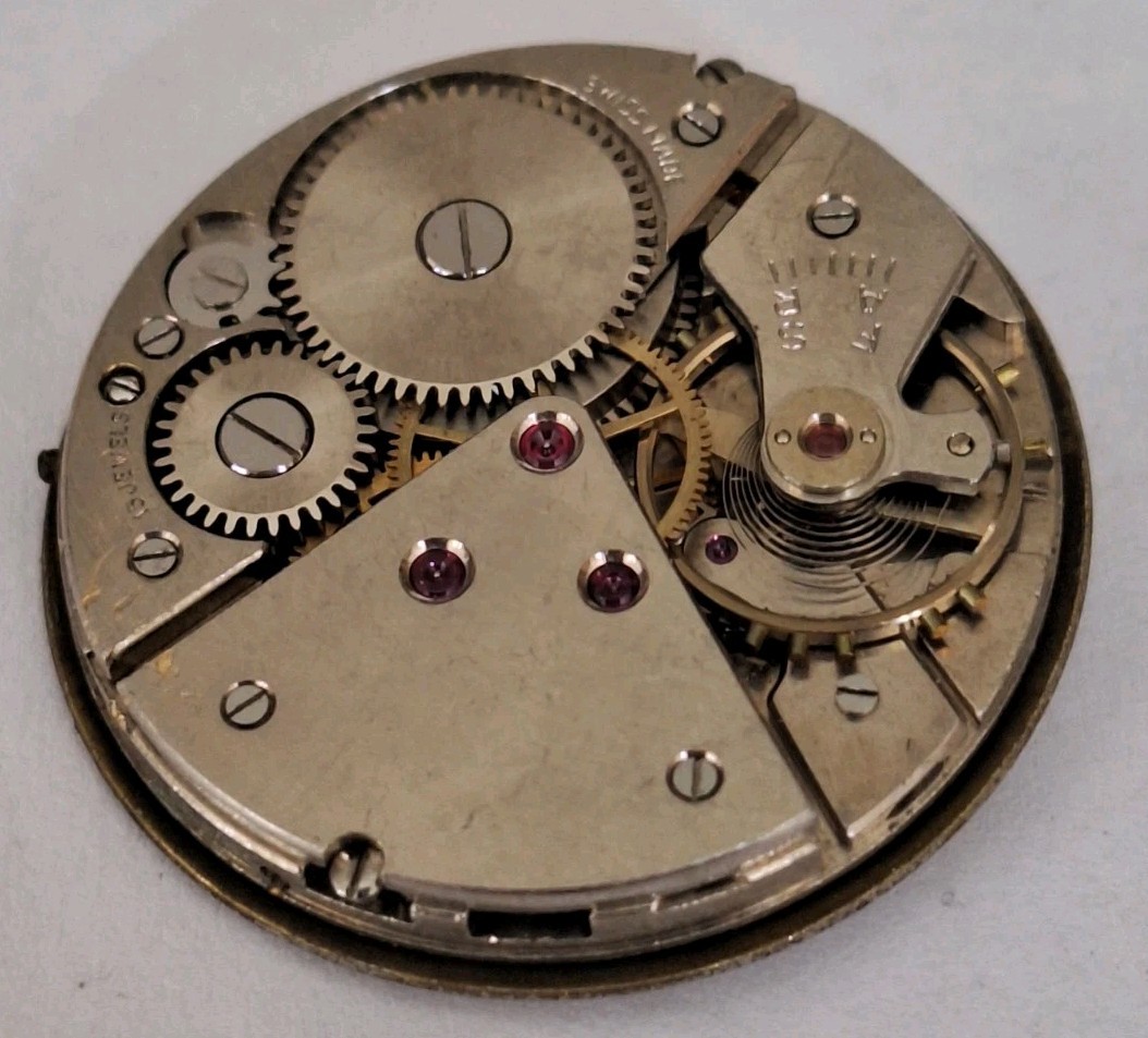 Vintage Avia Men’s Mechanical Watch Movement (Balance Is Okay)