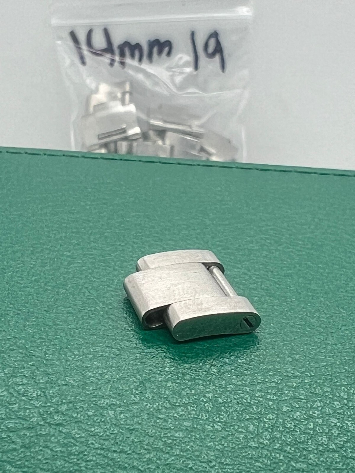 Authentic Rolex Steel 14mm Oyster Link Old style 78274 15210 14010M 77080 1007