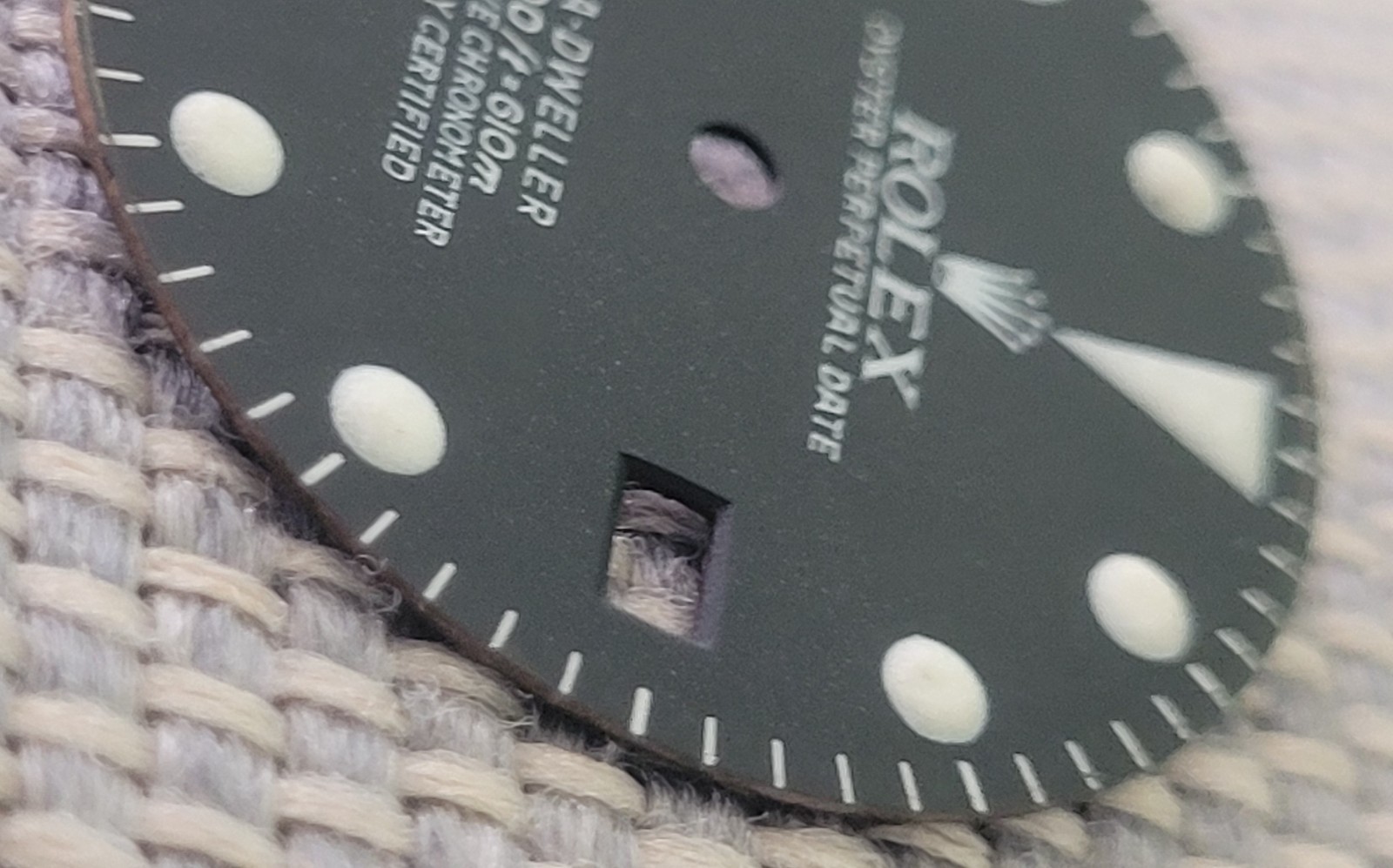 Rolex 100% genuine vintage Sea-dweller 1665 dial in great shape,see all pictures