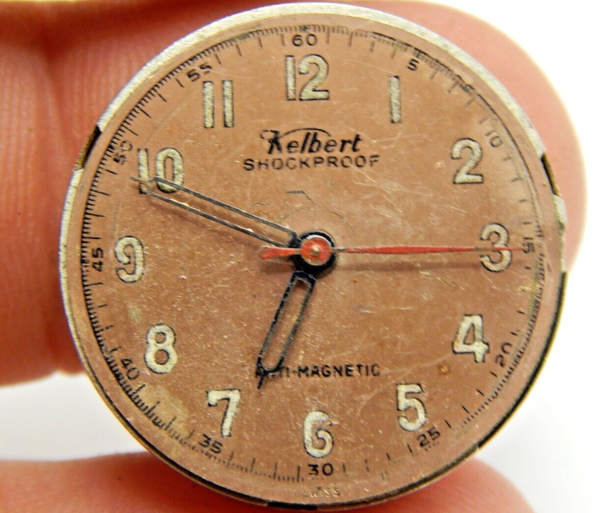 Vintage 17 jewel Gents Kelbert Shockproof WWII era military style watch movement