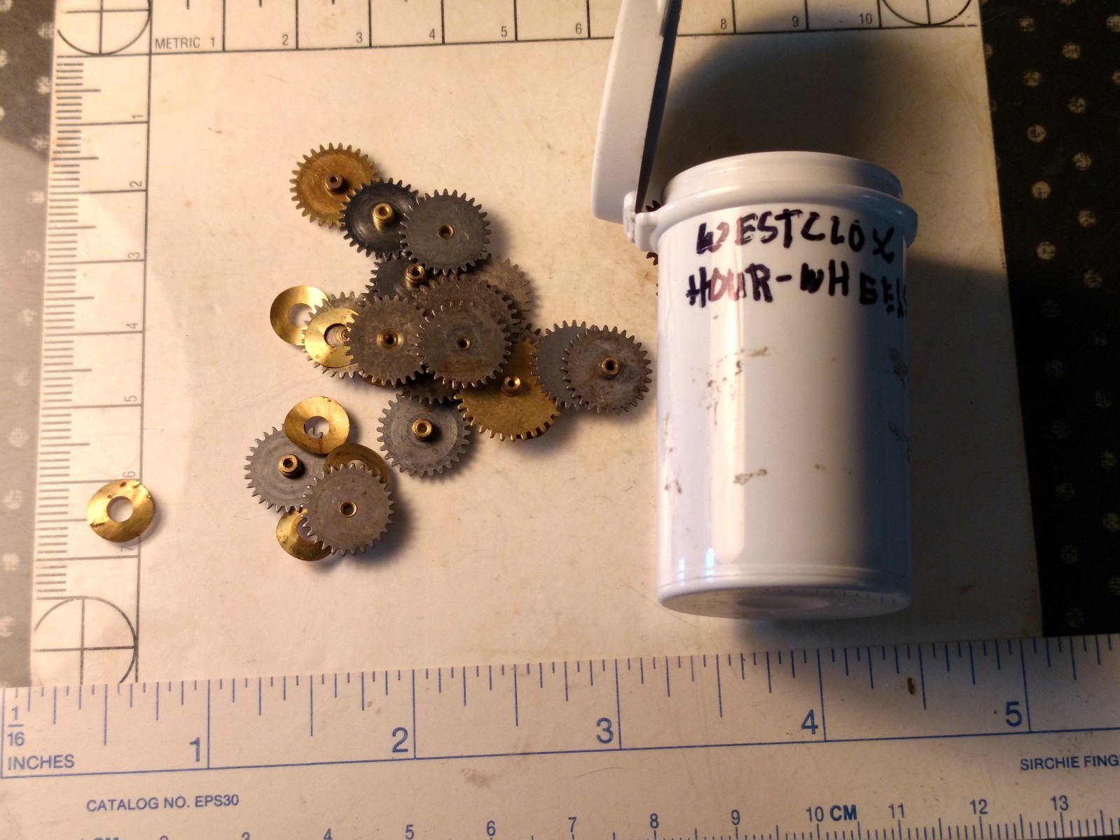 Antique Pocket Watch/ Wristwatch Repair Parts: Westclox Hour Wheel Assortment